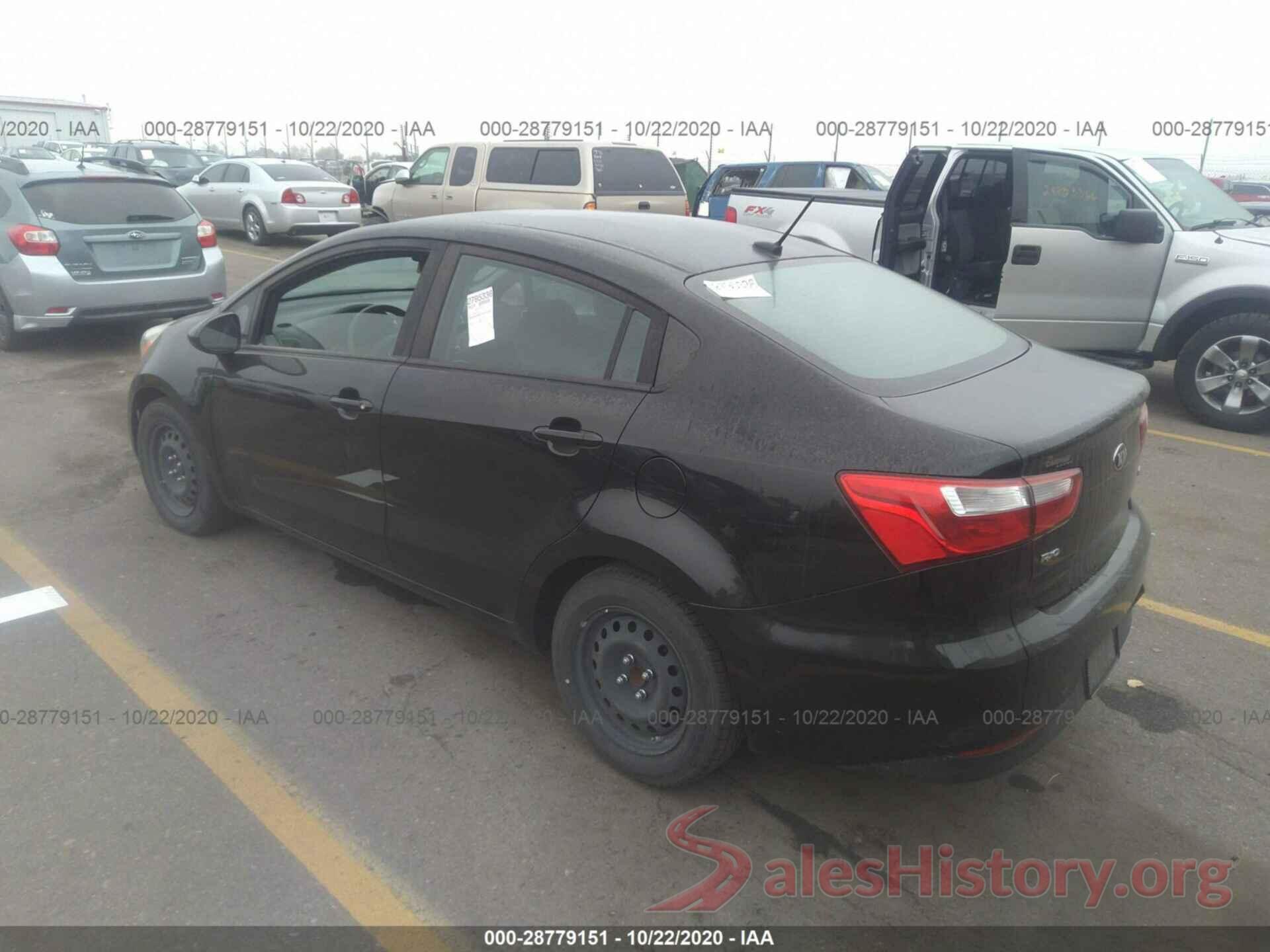 KNADM4A30H6015822 2017 KIA RIO