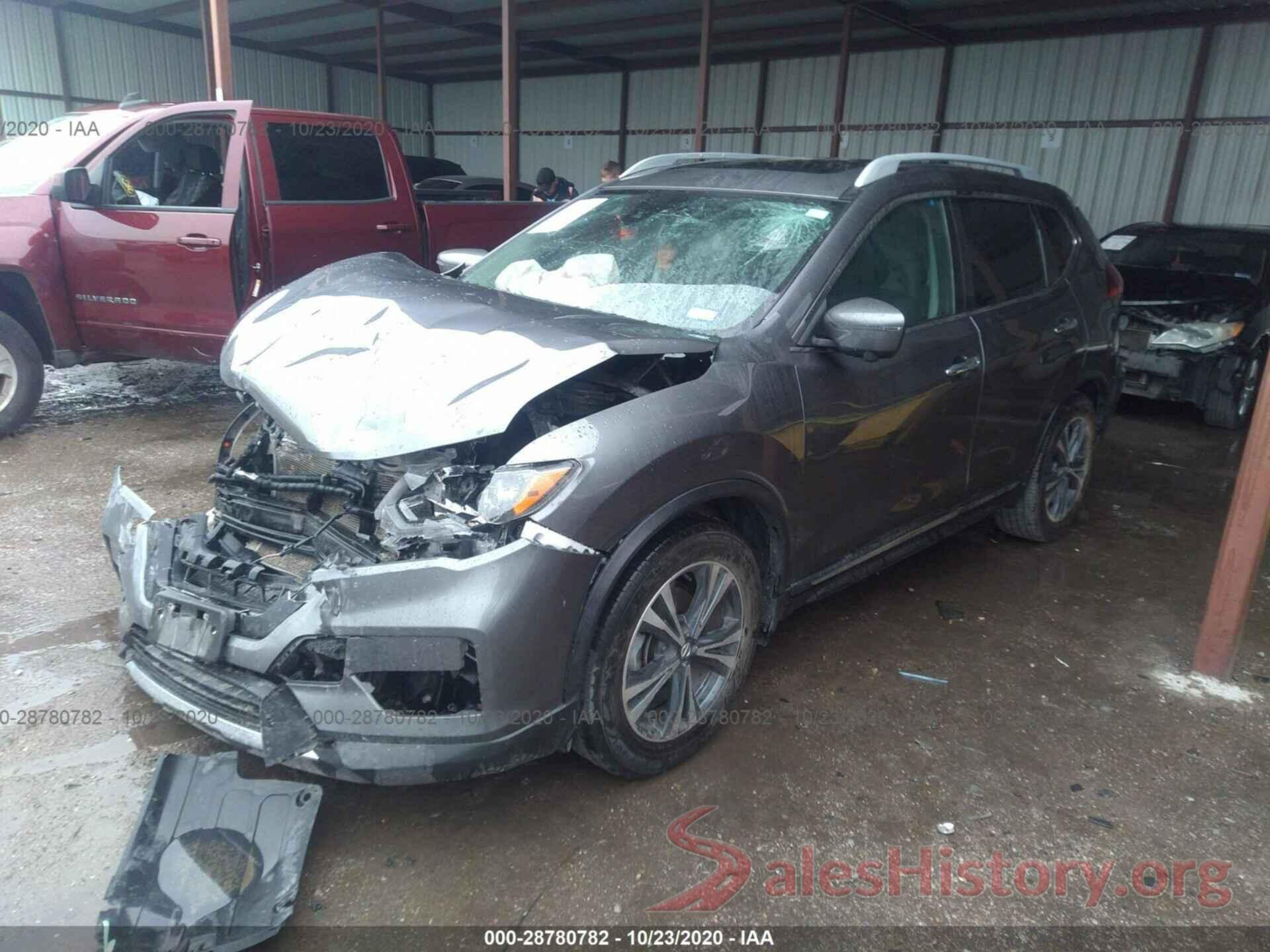 5N1AT2MT6HC864083 2017 NISSAN ROGUE