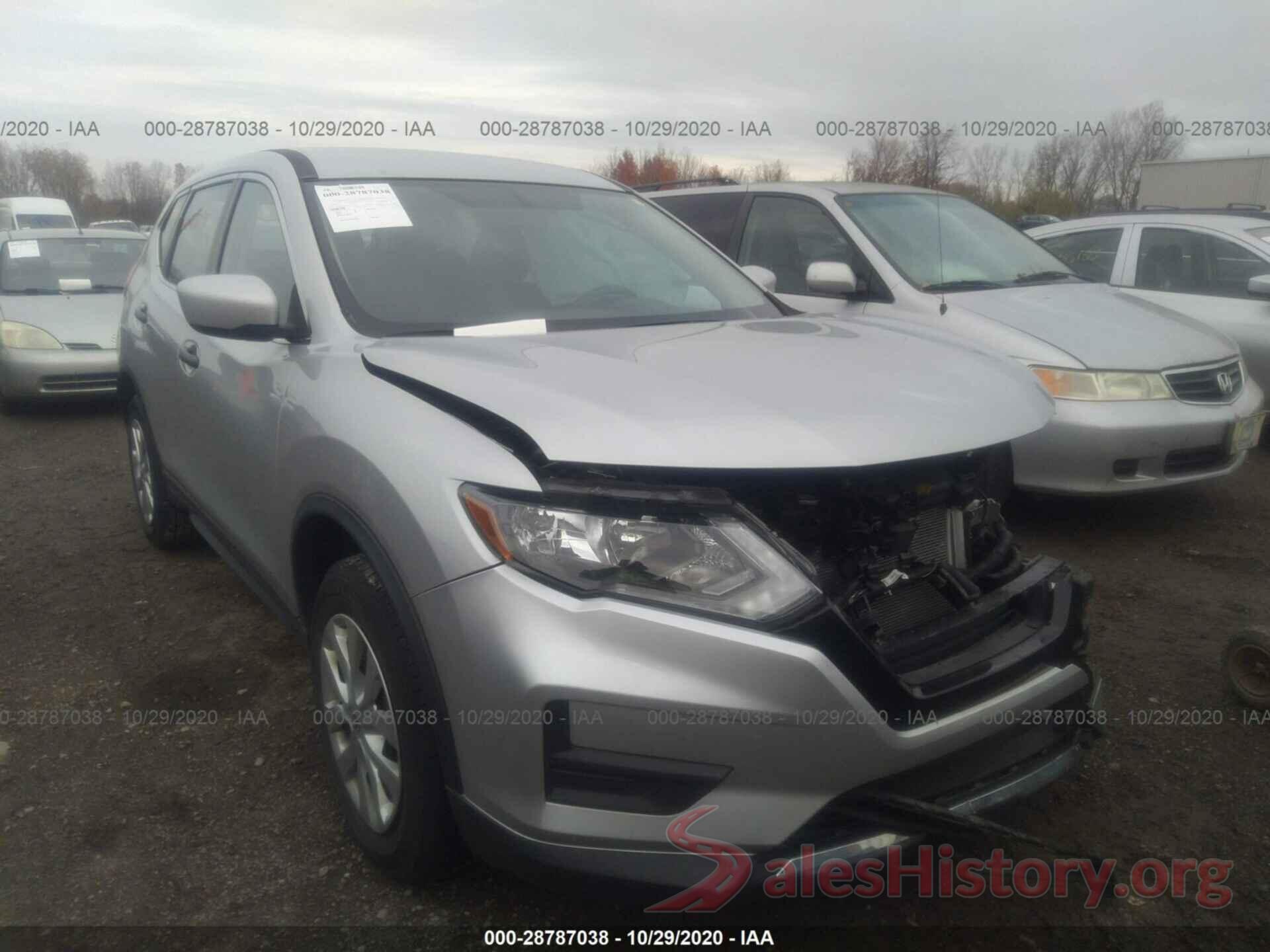 KNMAT2MV8JP503877 2018 NISSAN ROGUE