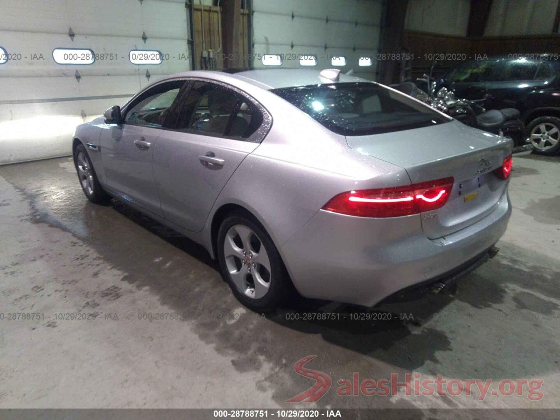 SAJAR4BG5HA971966 2017 JAGUAR XE