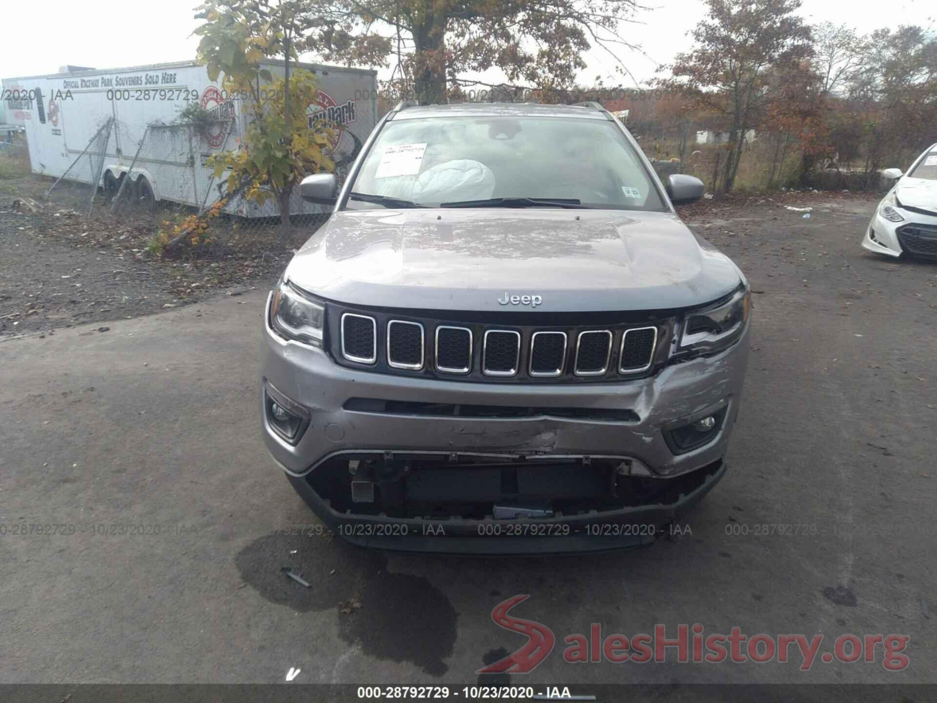 3C4NJDBB4JT392798 2018 JEEP COMPASS