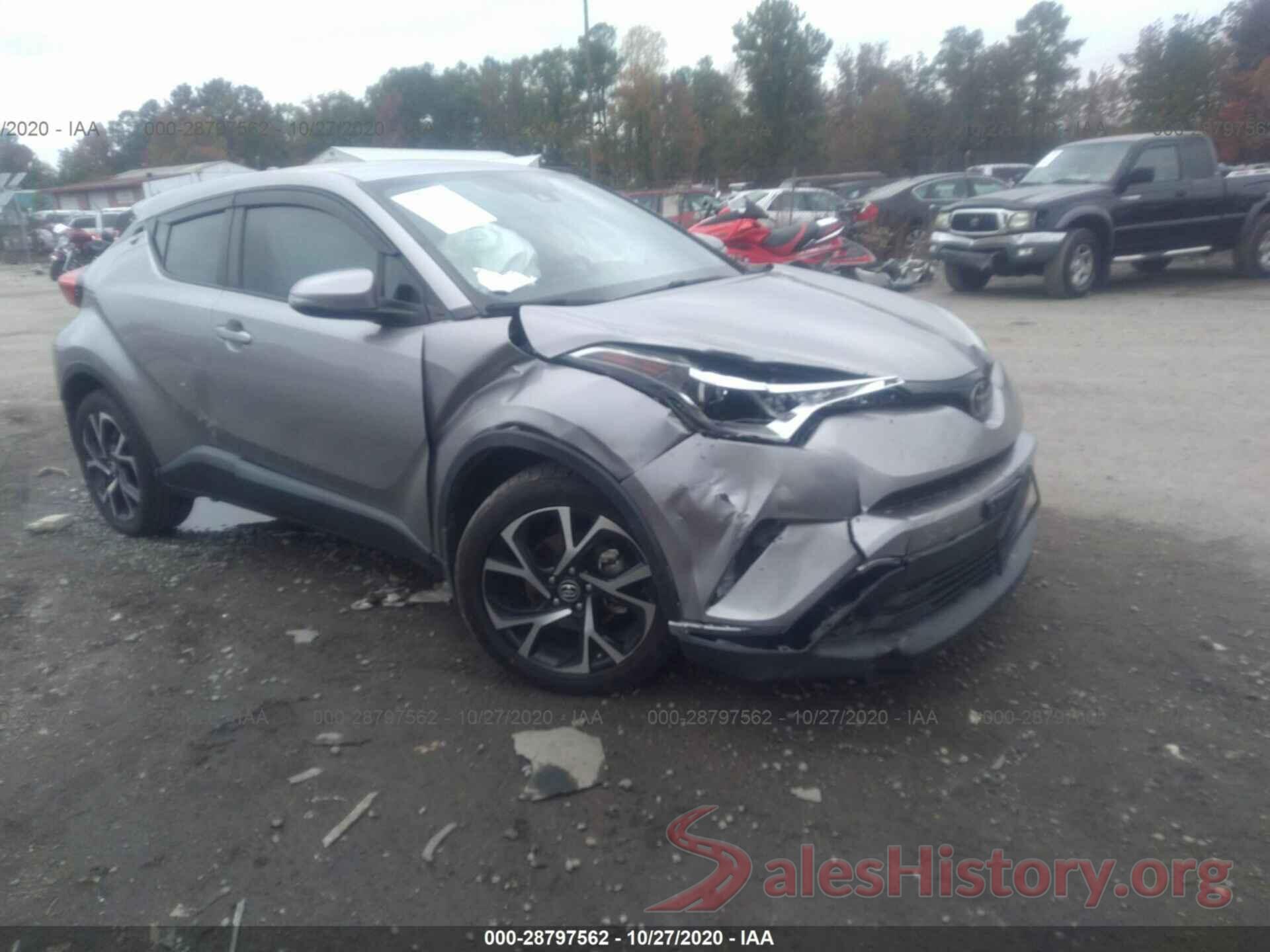 NMTKHMBX0JR046718 2018 TOYOTA C-HR