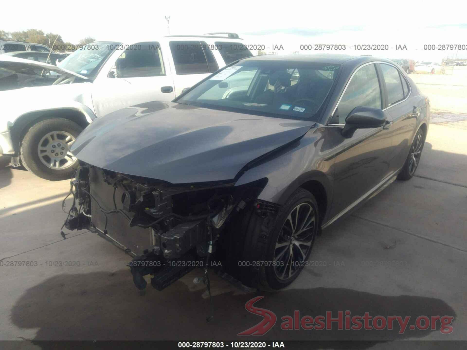 4T1B11HK0JU614831 2018 TOYOTA CAMRY