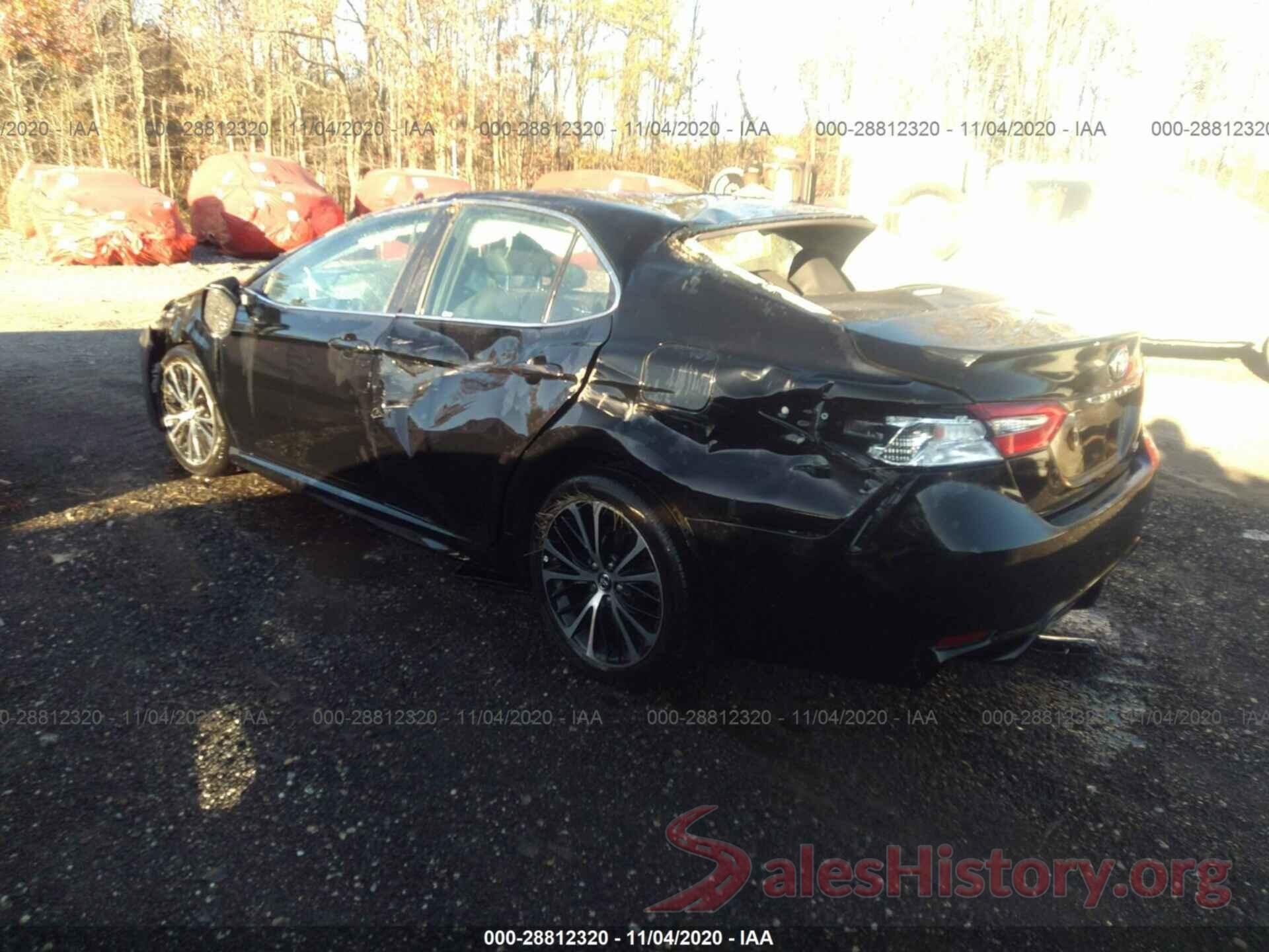 4T1B11HK0JU669473 2018 TOYOTA CAMRY