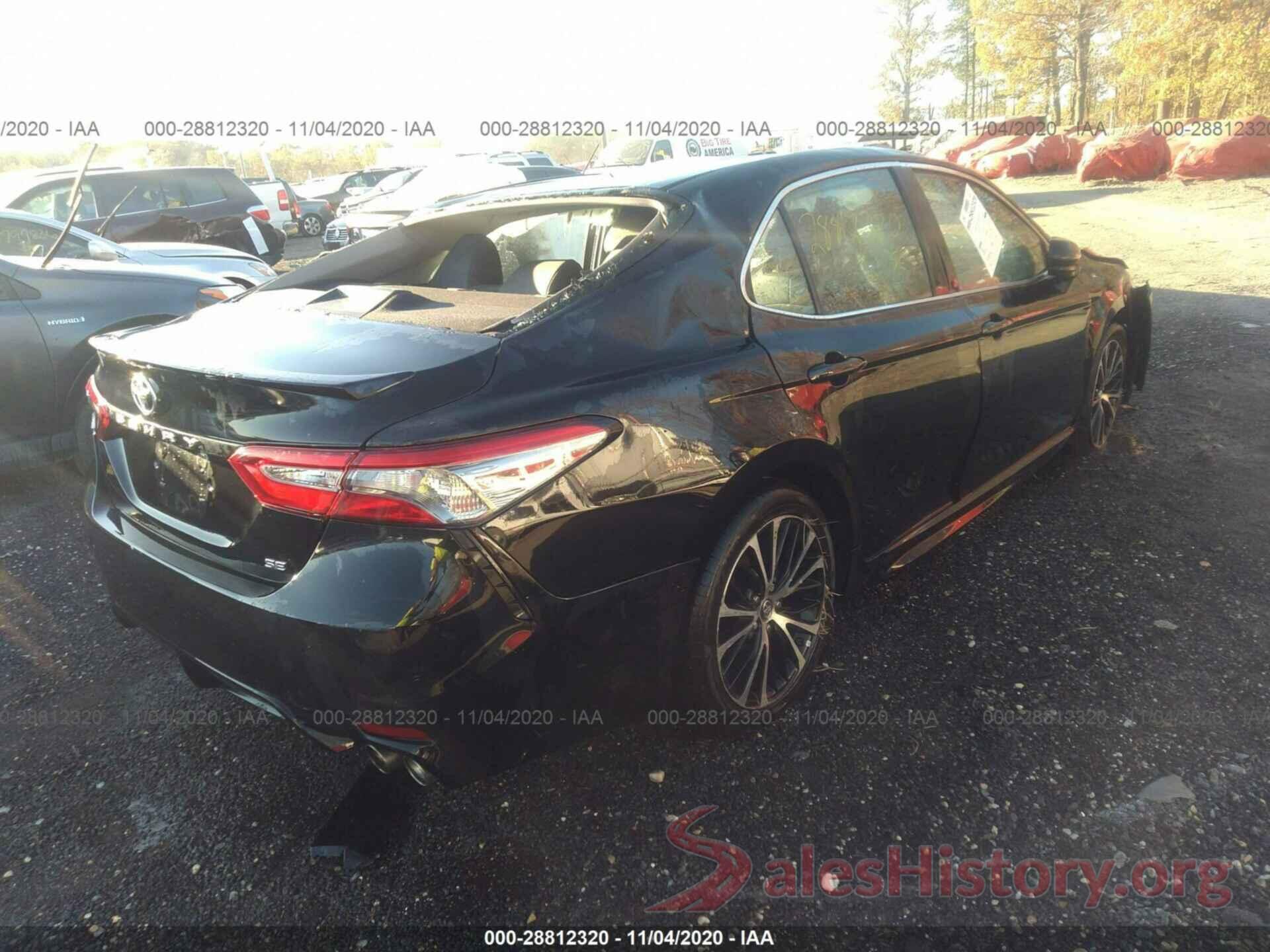 4T1B11HK0JU669473 2018 TOYOTA CAMRY