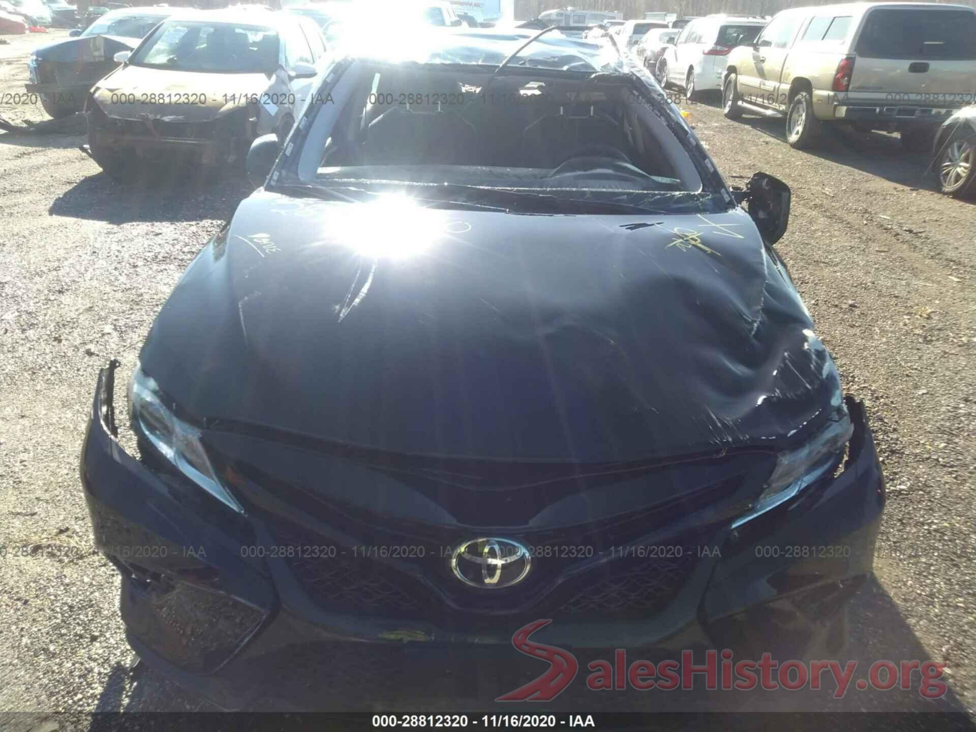 4T1B11HK0JU669473 2018 TOYOTA CAMRY