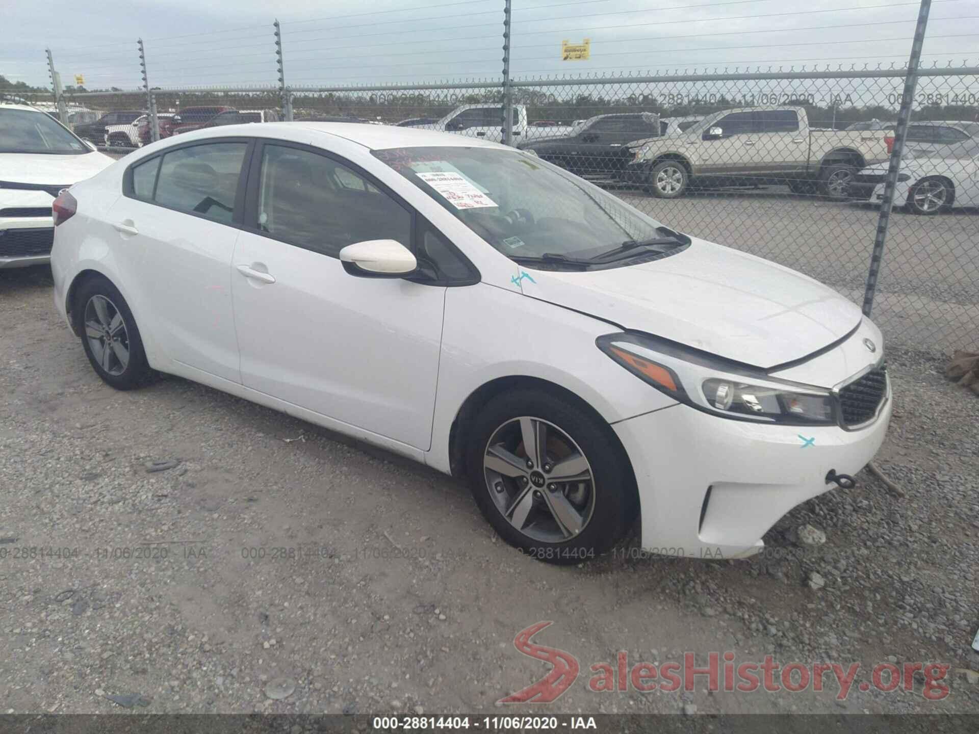 3KPFL4A70JE201538 2018 KIA FORTE