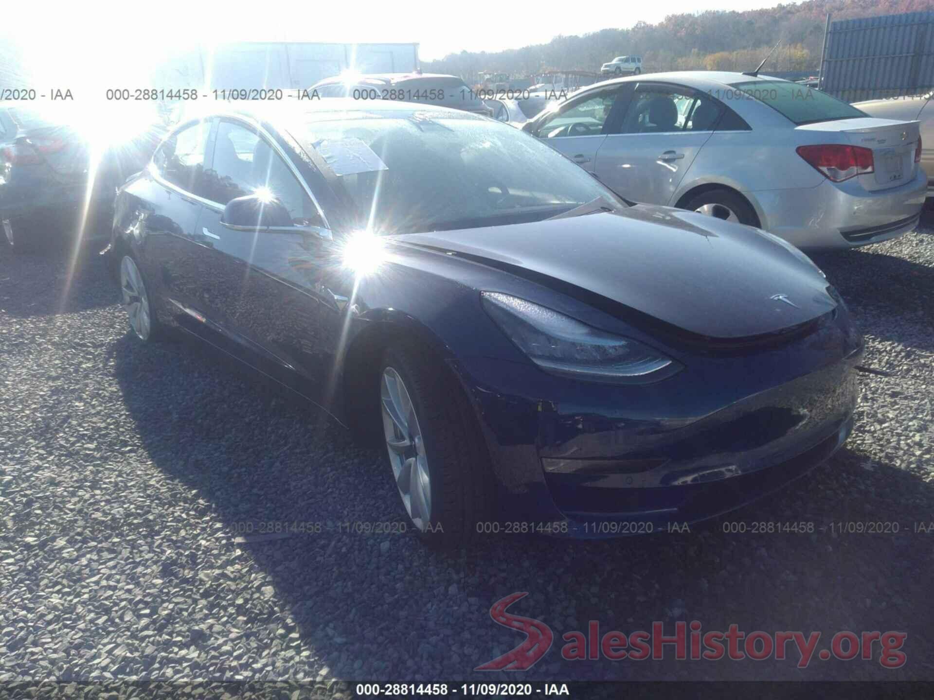 5YJ3E1EB7KF194139 2019 TESLA MODEL 3