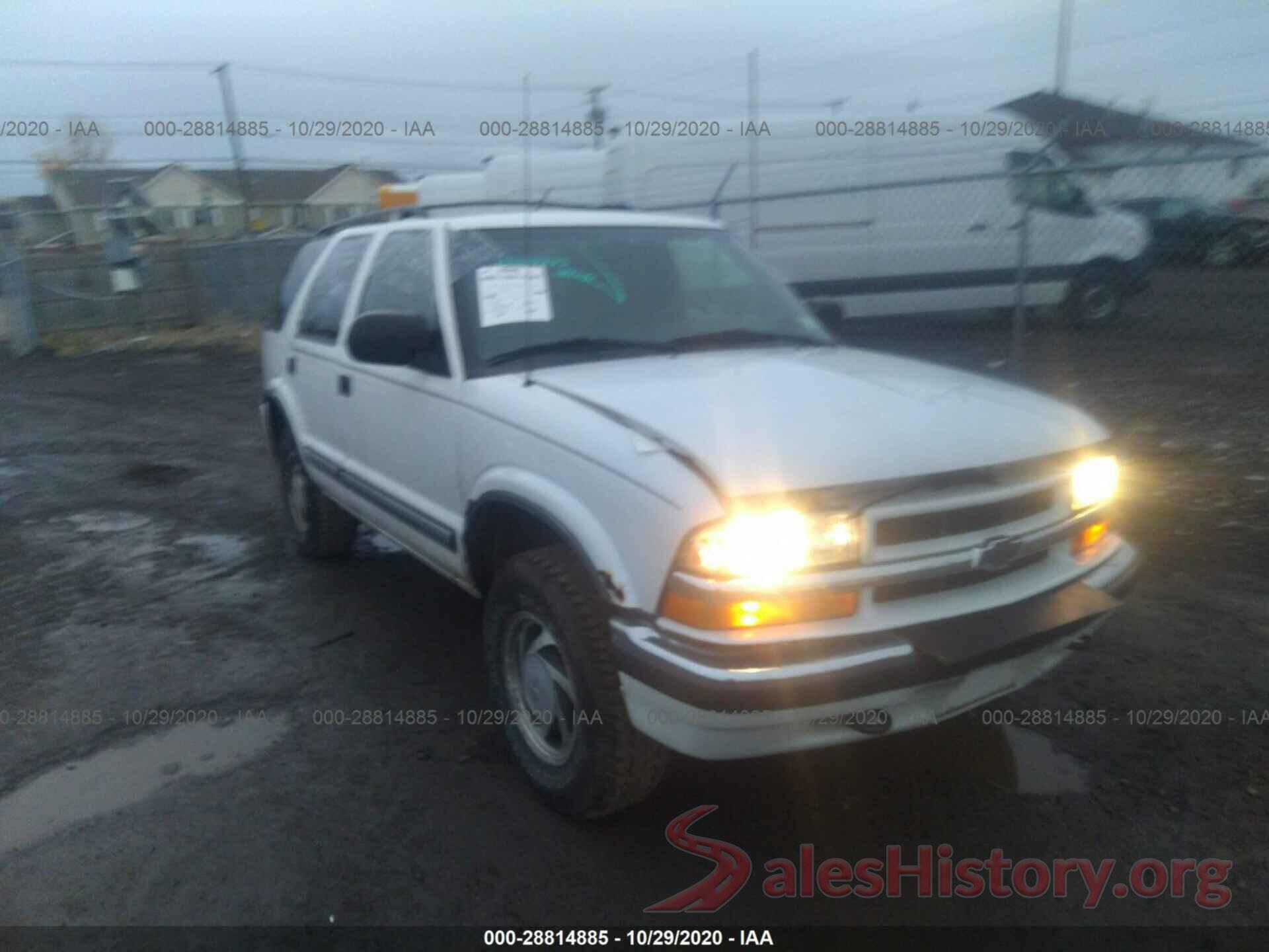 1GNDT13W61K224689 2001 CHEVROLET BLAZER