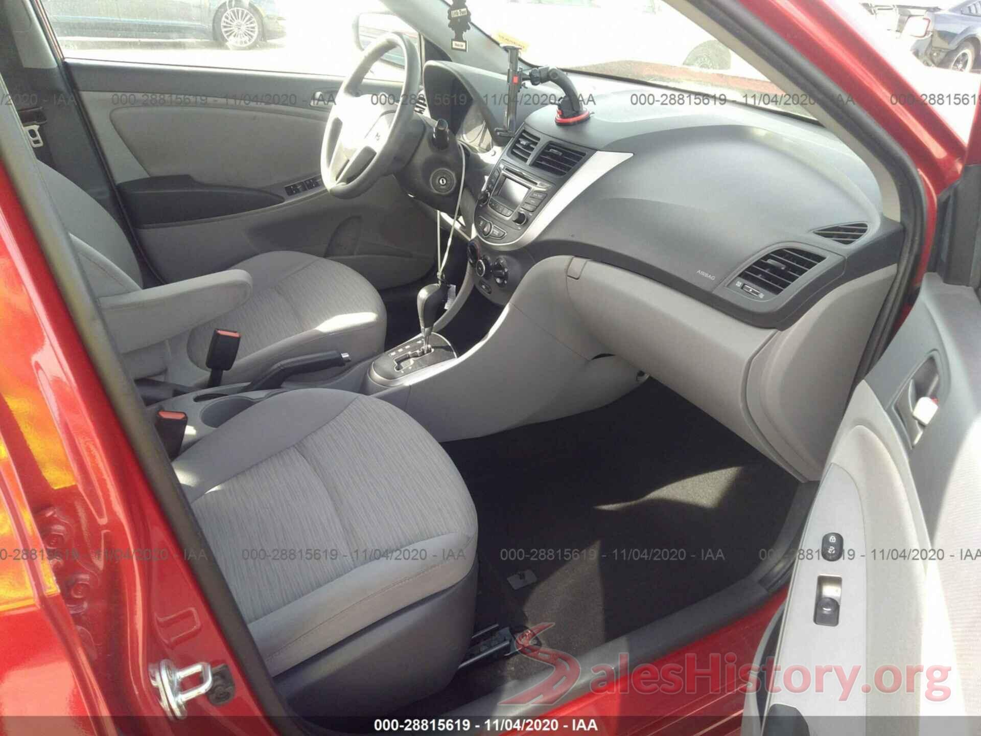 KMHCT5AE7HU299806 2017 HYUNDAI ACCENT