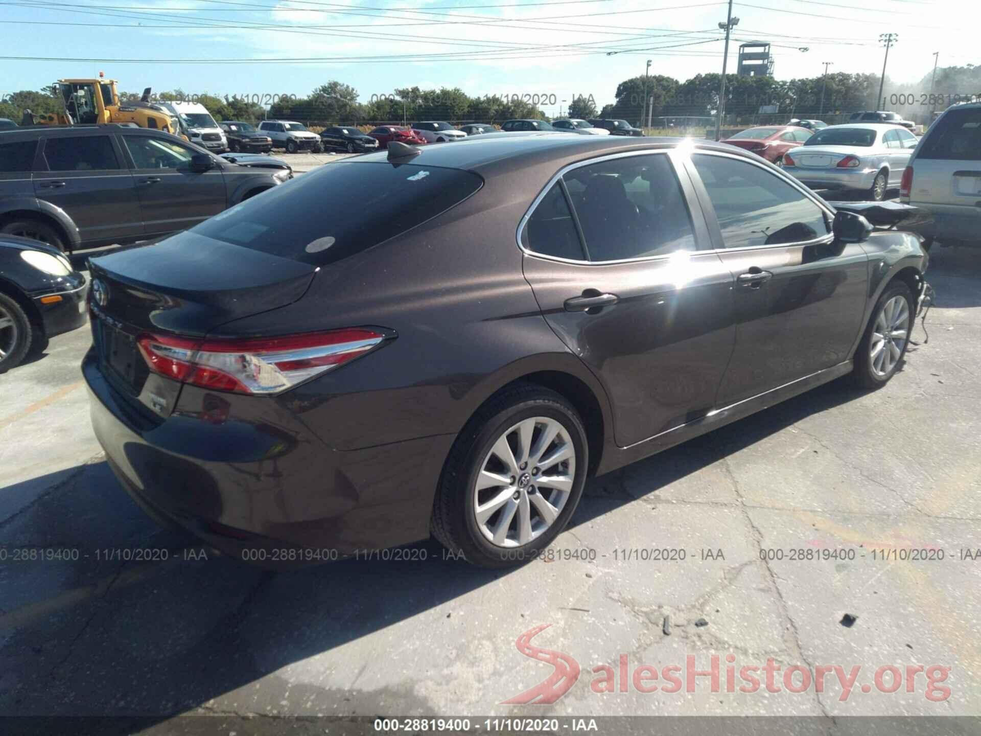 4T1B11HK2KU251952 2019 TOYOTA CAMRY