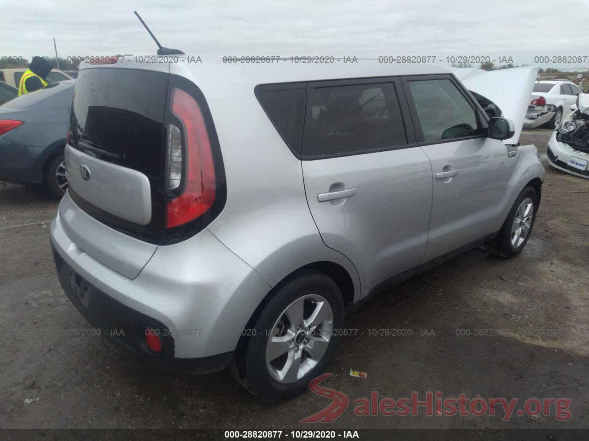 KNDJN2A24J7582372 2018 KIA SOUL