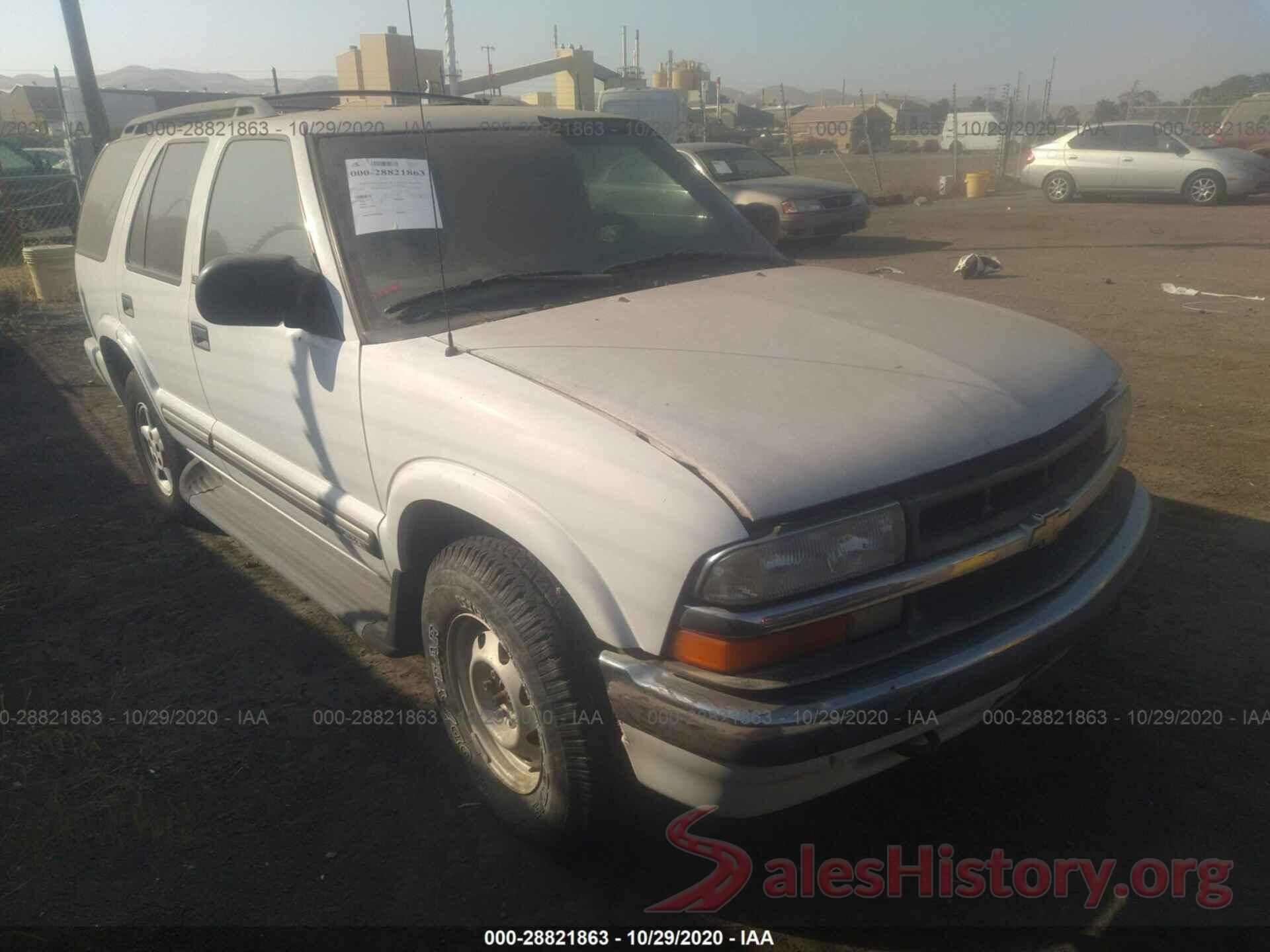 1GNDT13W112194789 2001 CHEVROLET BLAZER