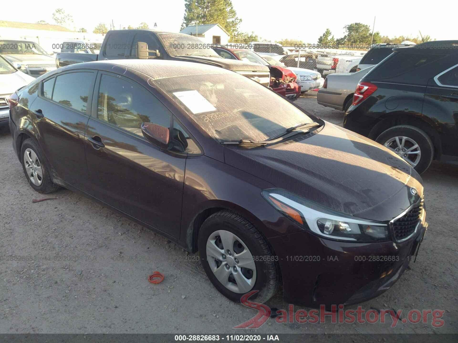 3KPFK4A76JE165695 2018 KIA FORTE