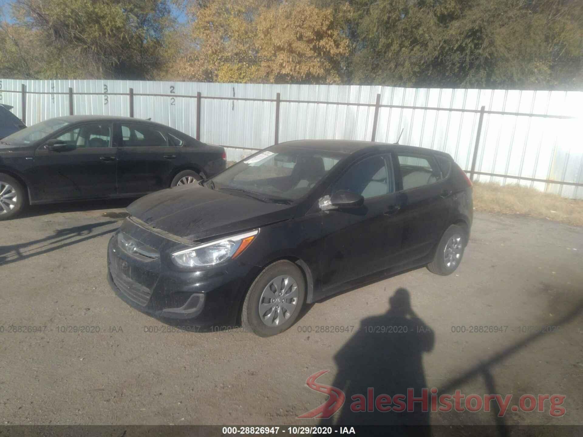 KMHCT5AE0HU306062 2017 HYUNDAI ACCENT