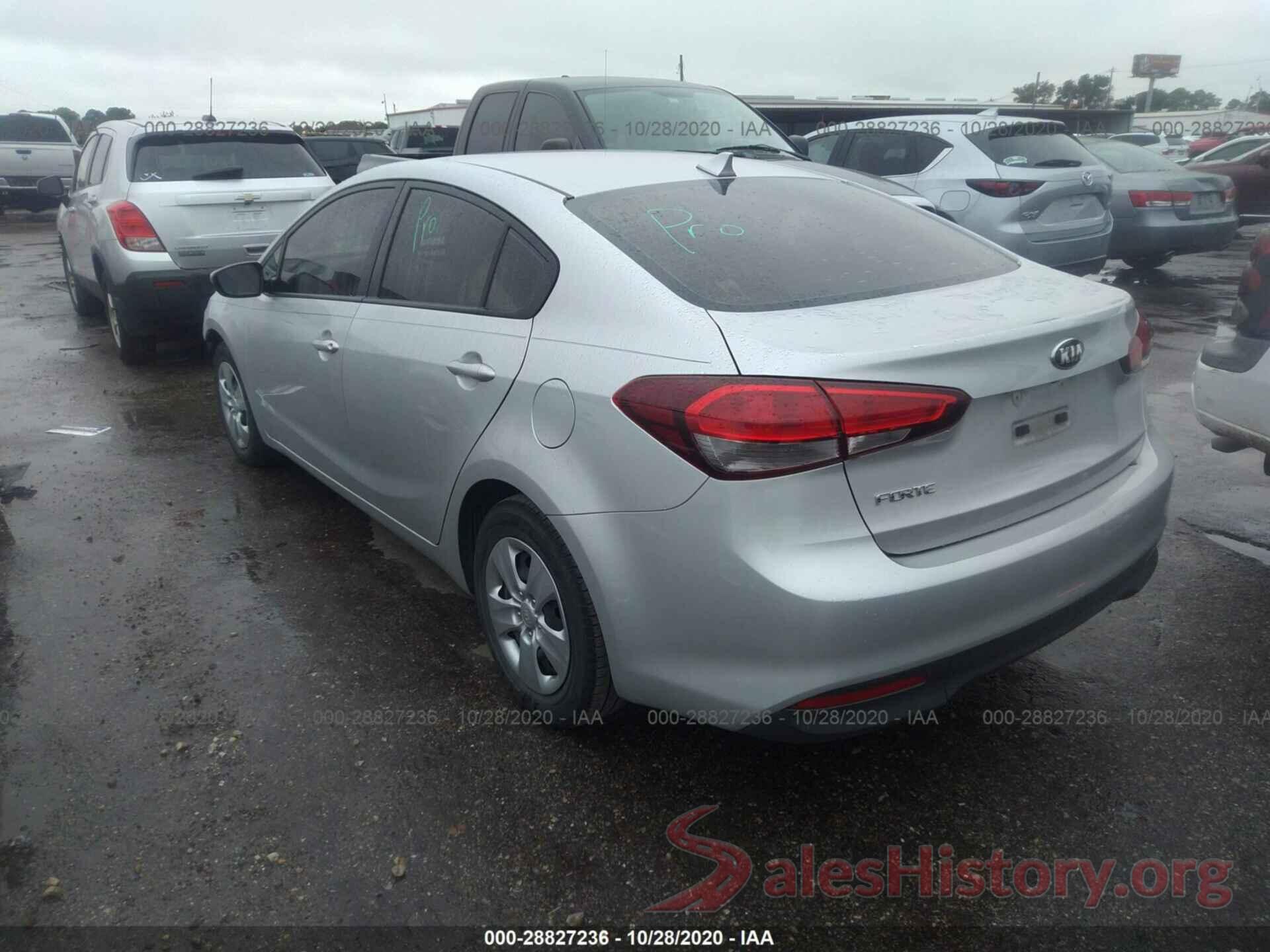 3KPFL4A7XHE082231 2017 KIA FORTE