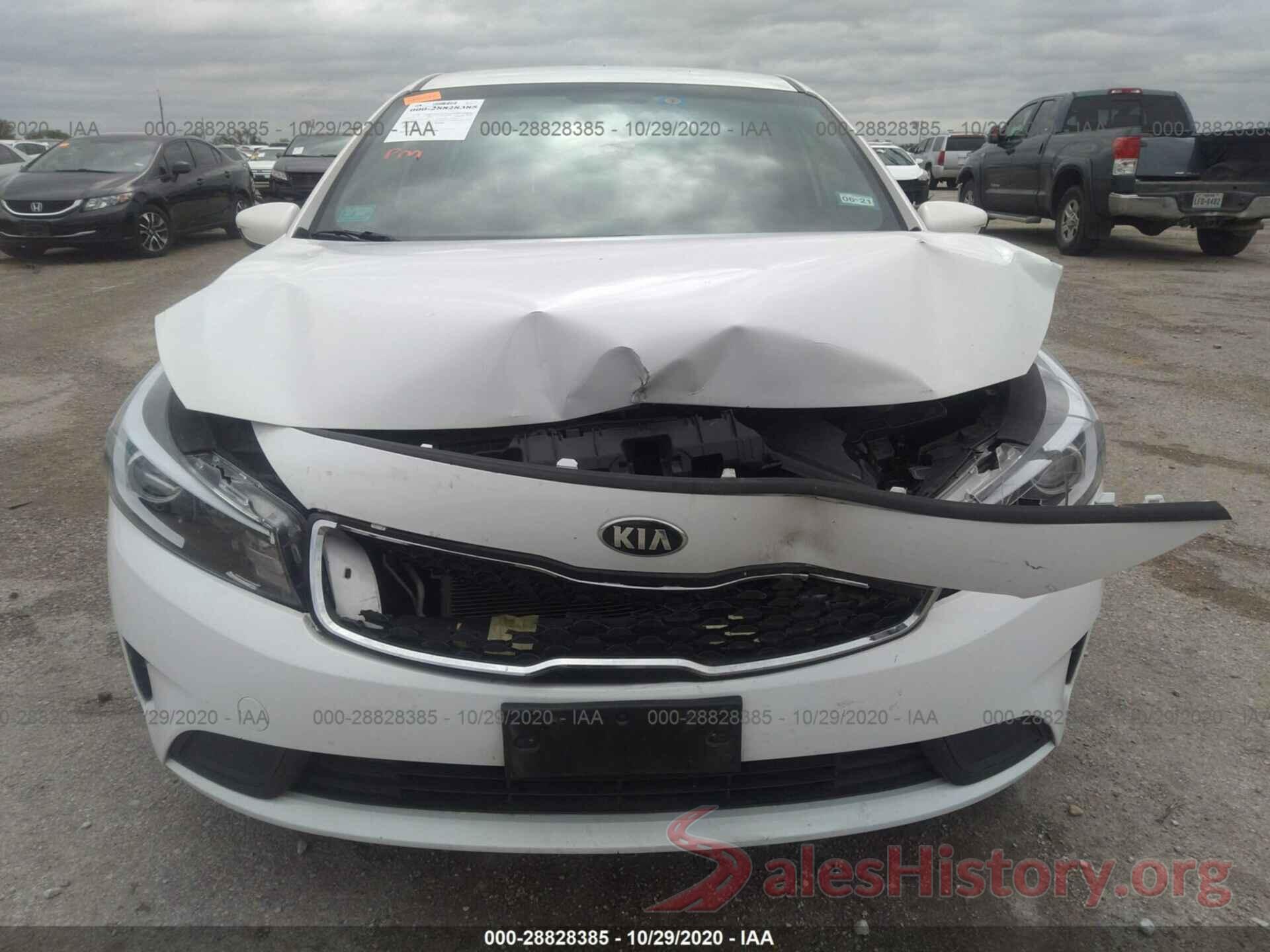 3KPFK4A73JE176167 2018 KIA FORTE