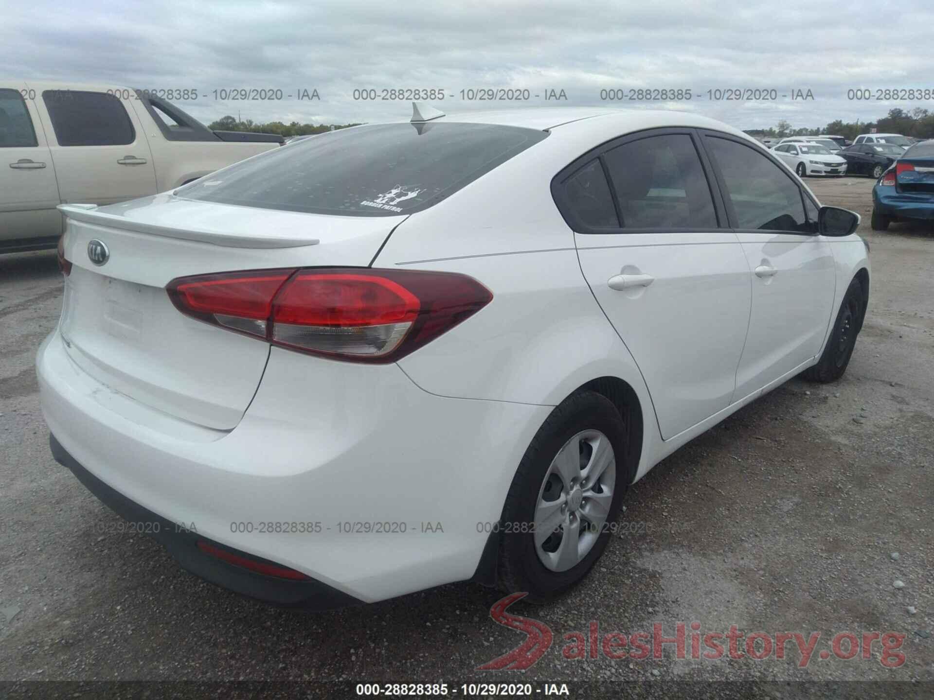 3KPFK4A73JE176167 2018 KIA FORTE