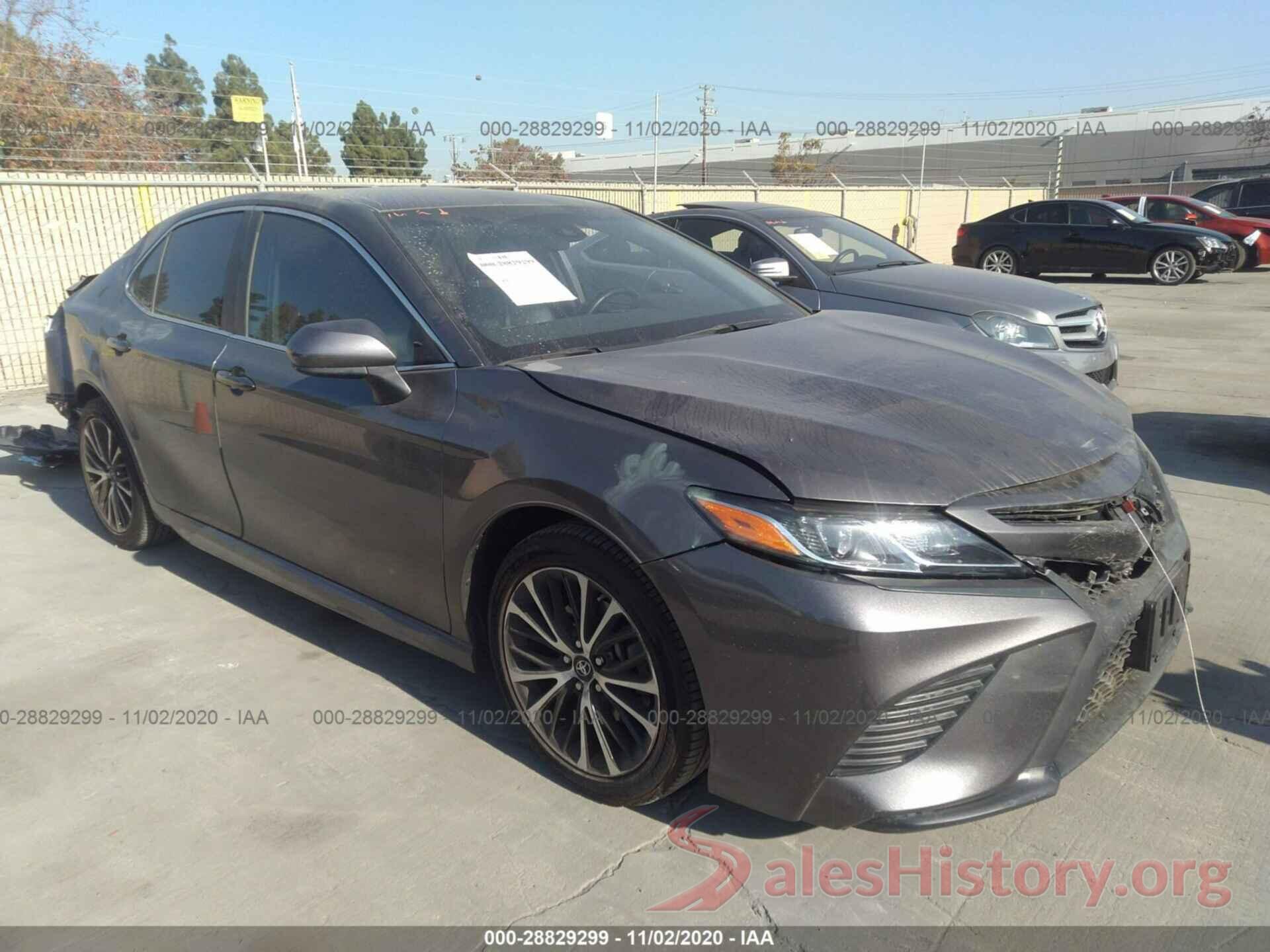 4T1B11HK1JU132661 2018 TOYOTA CAMRY