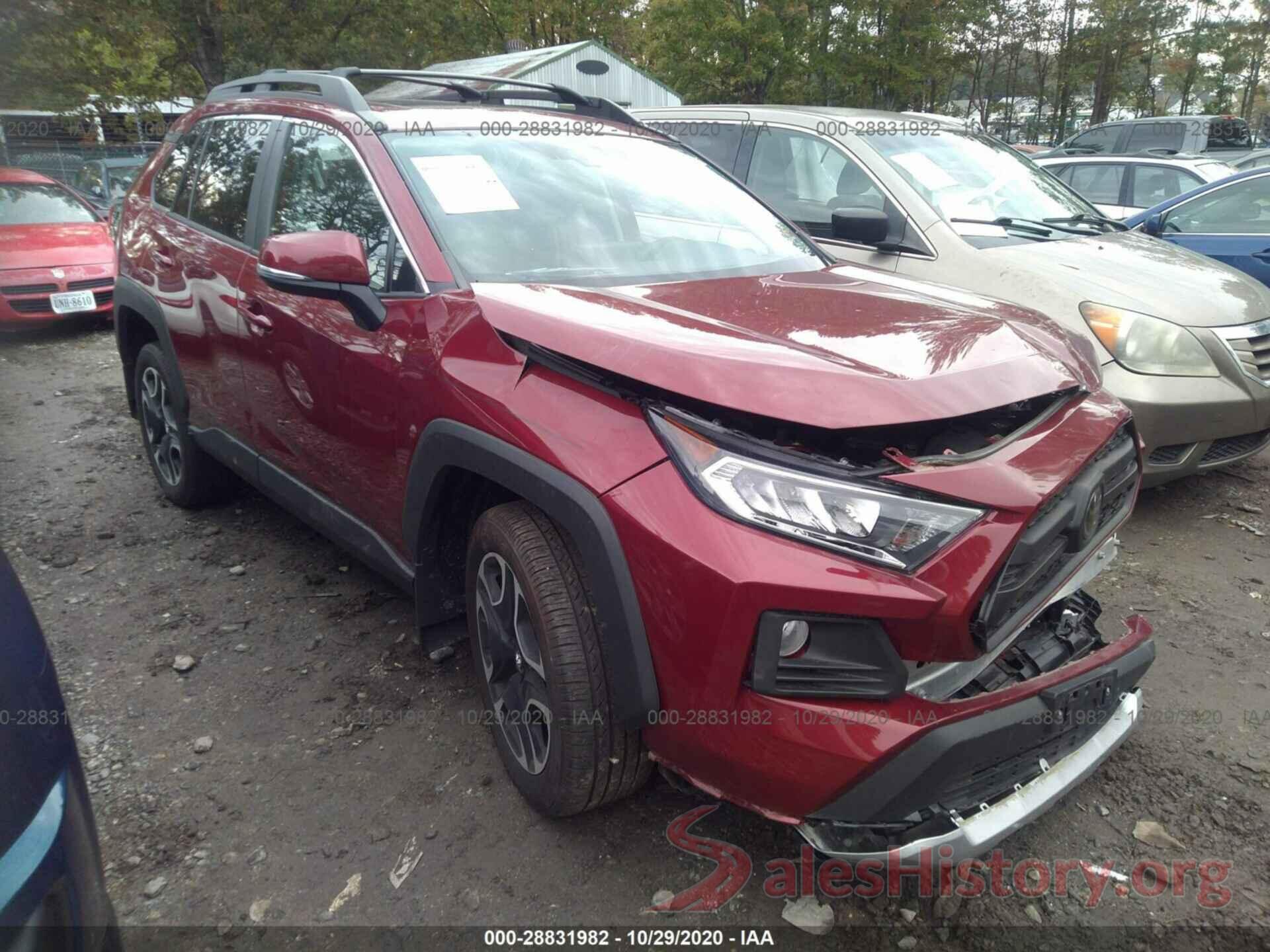 2T3J1RFV6KW021698 2019 TOYOTA RAV4