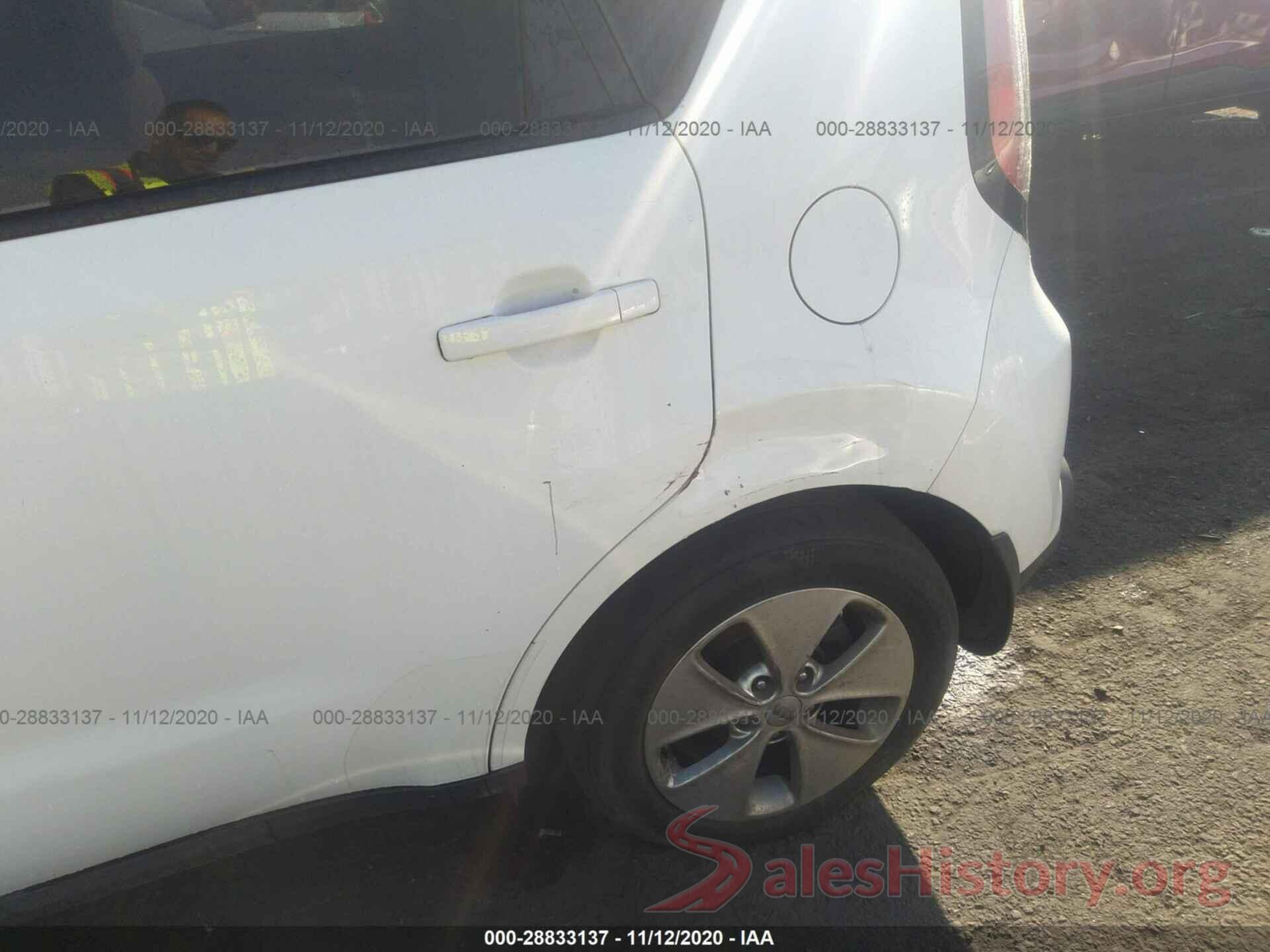 KNDJN2A26G7317655 2016 KIA SOUL