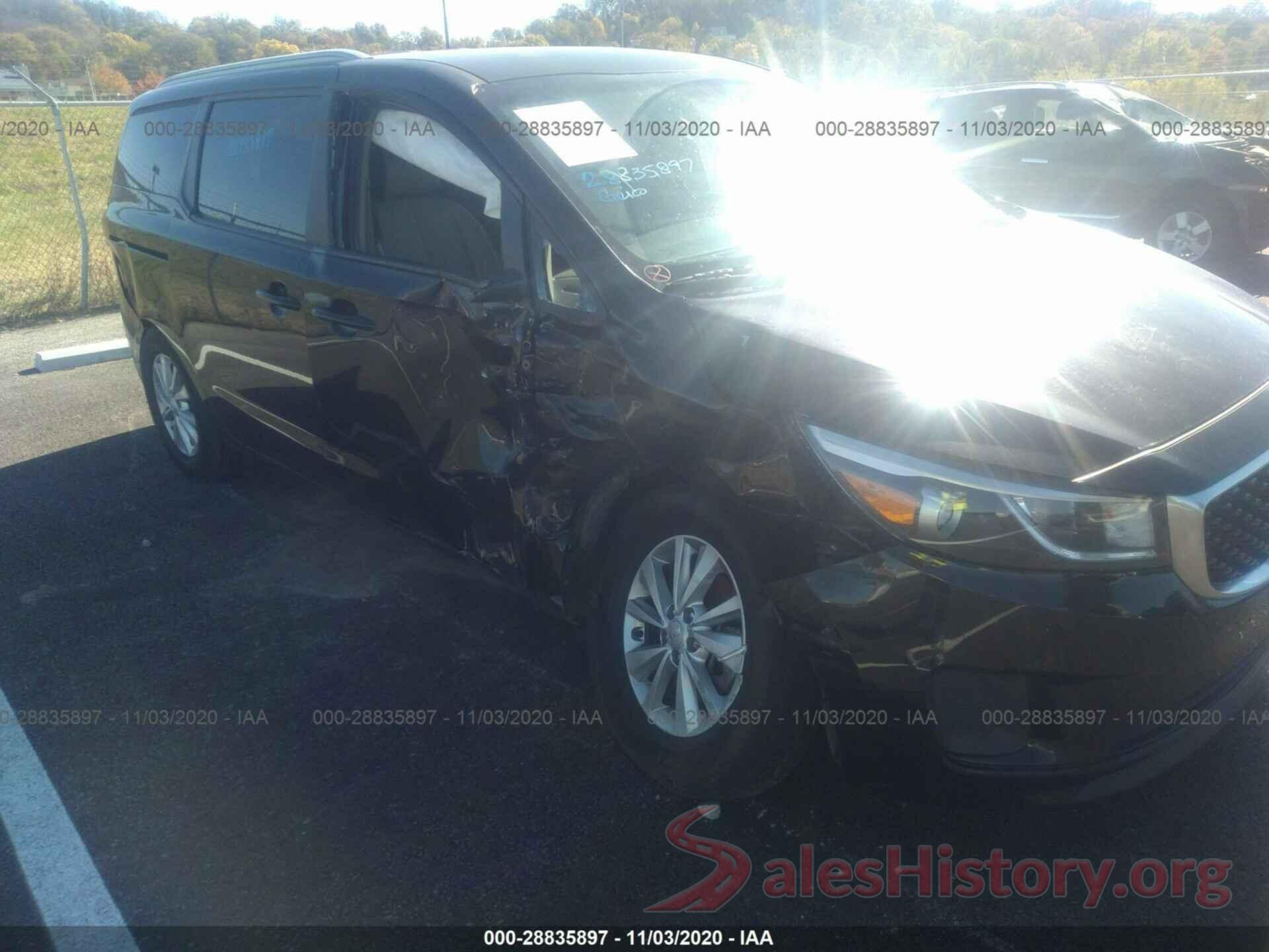 KNDMB5C14H6242022 2017 KIA SEDONA