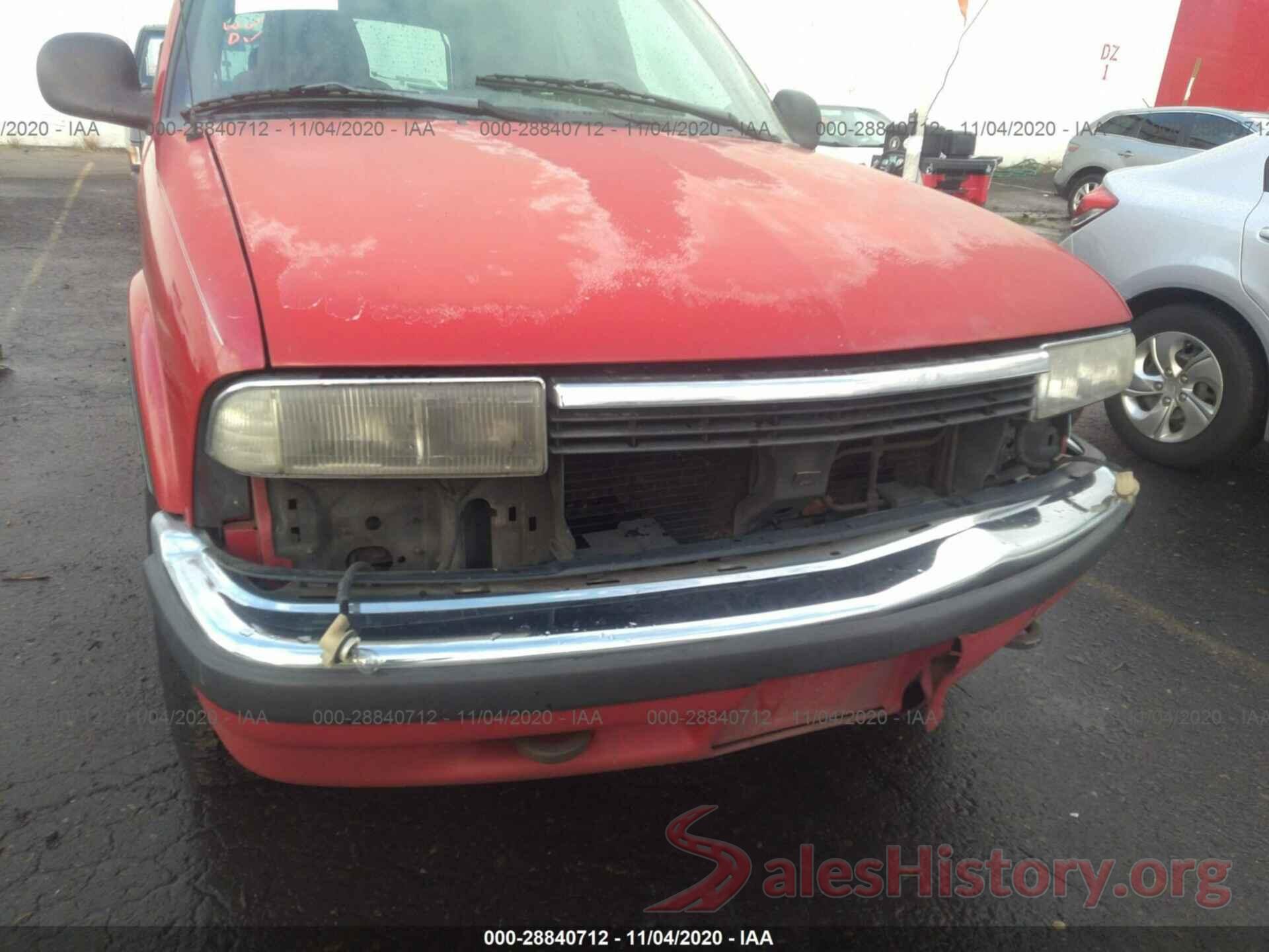 1GNDT13W3WK115887 1998 CHEVROLET BLAZER