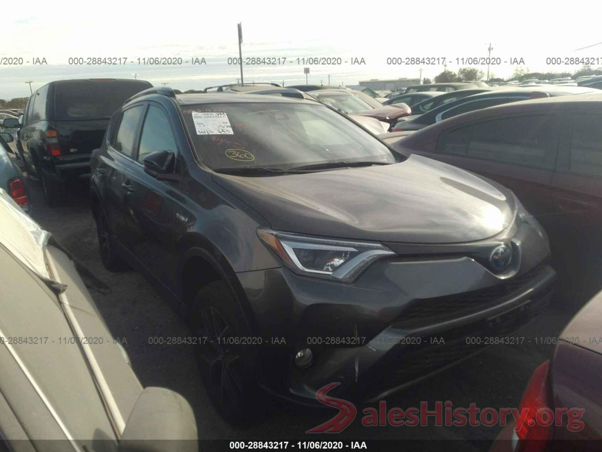 JTMJJREV1JD233941 2018 TOYOTA RAV4