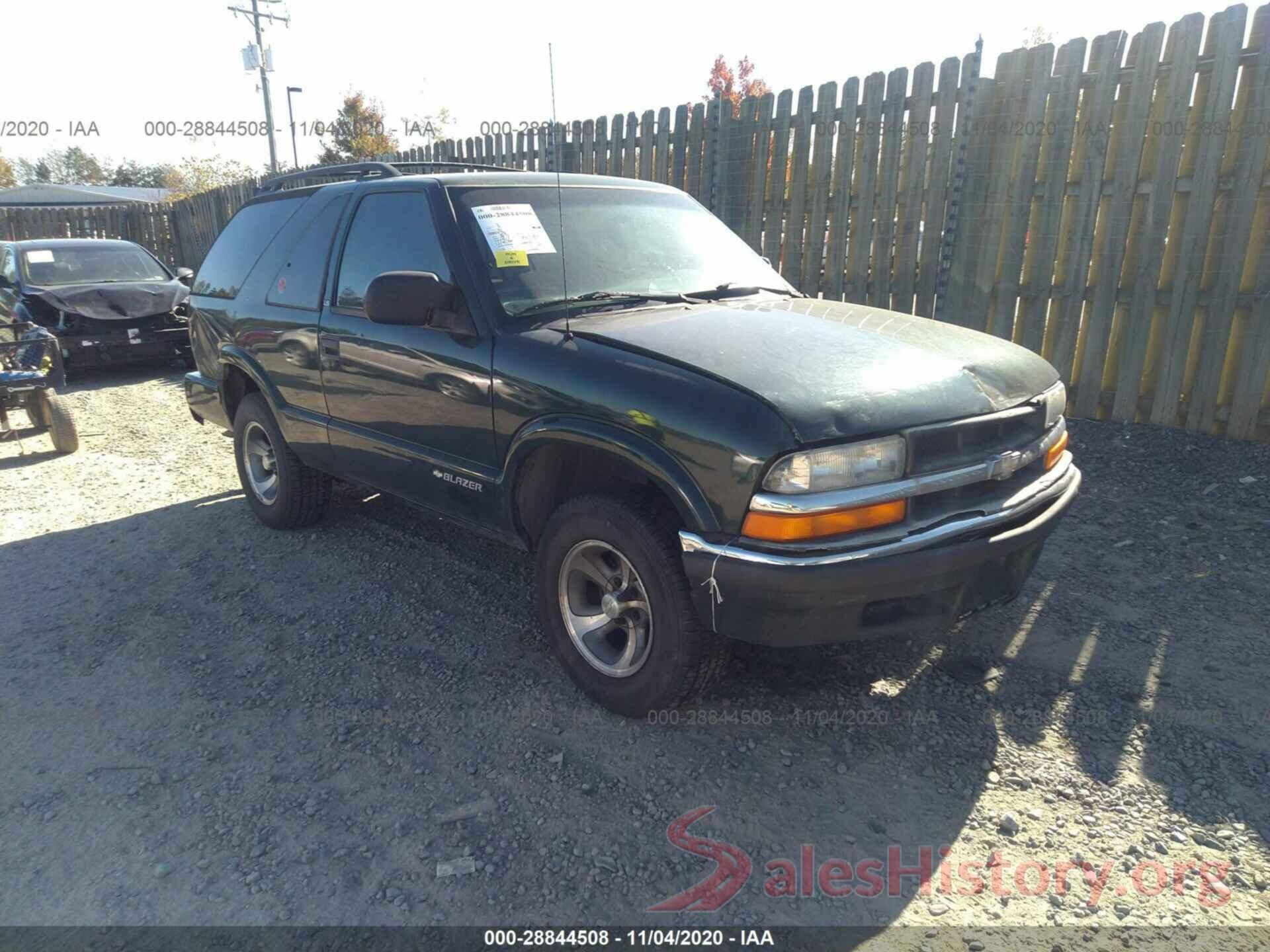 1GNCS18W51K258856 2001 CHEVROLET BLAZER