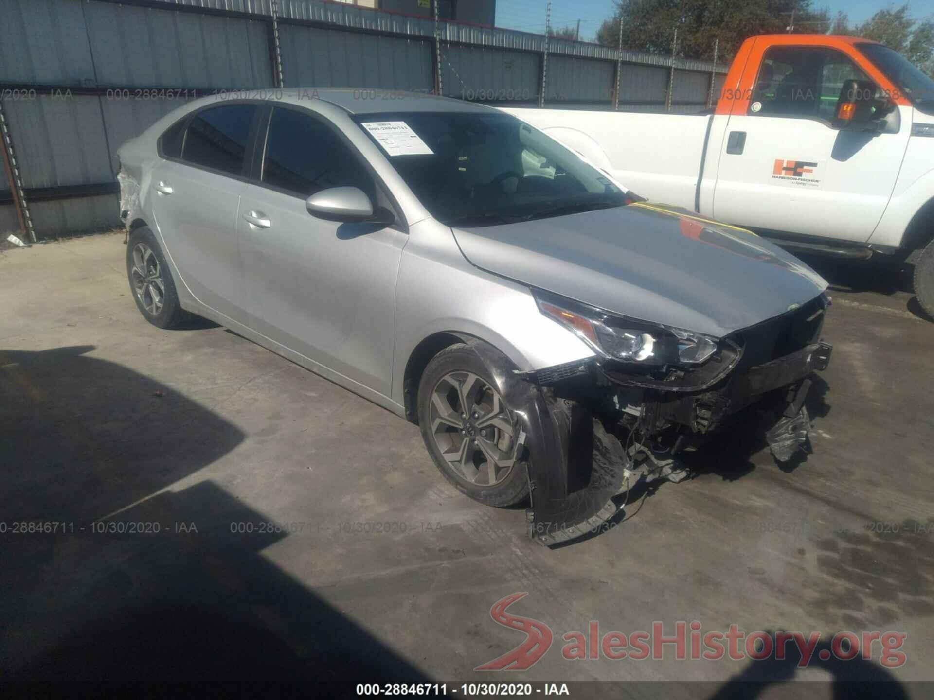 3KPF24AD4KE075629 2019 KIA FORTE