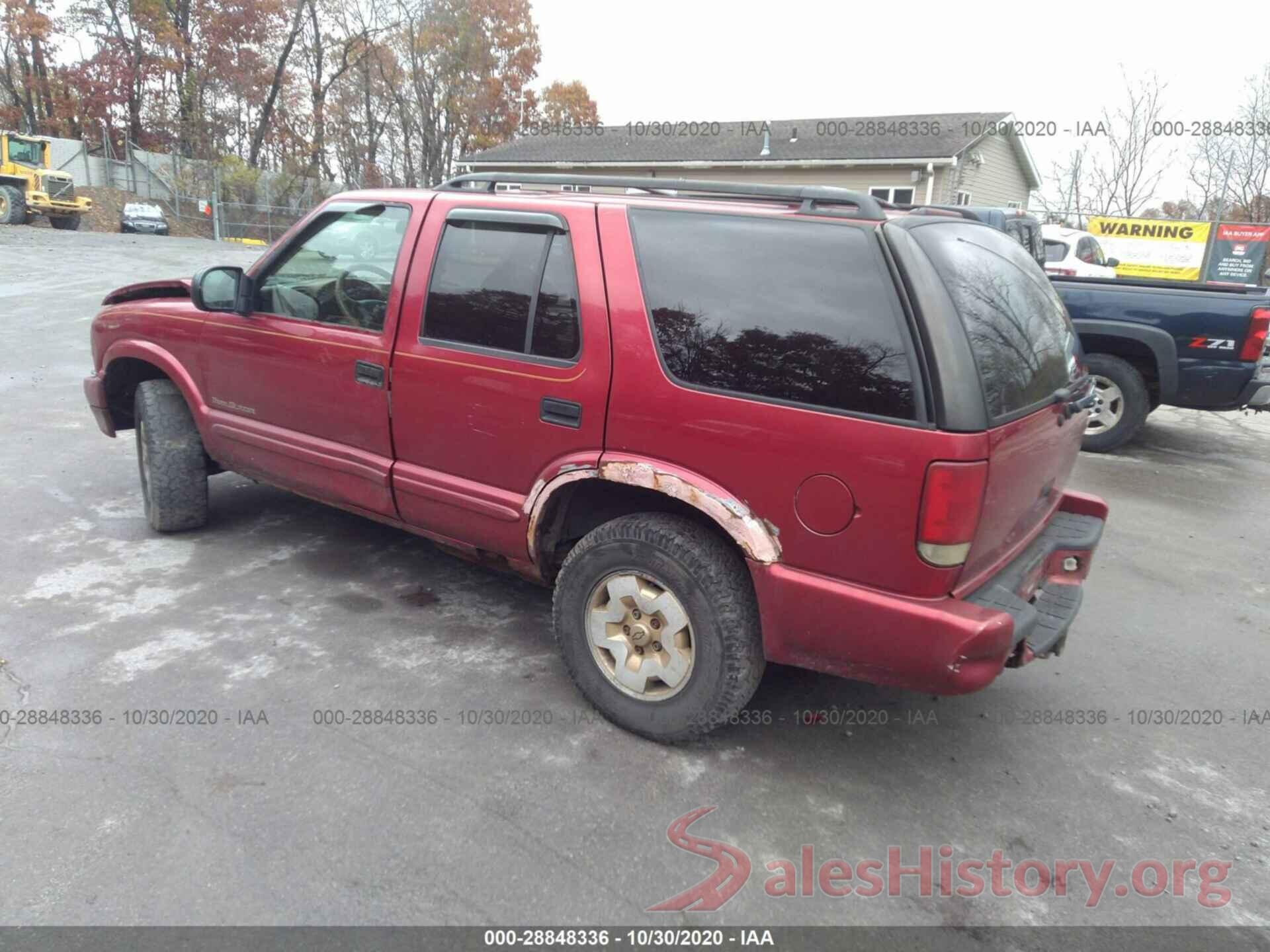 1GNDT13W6Y2263633 2000 CHEVROLET BLAZER