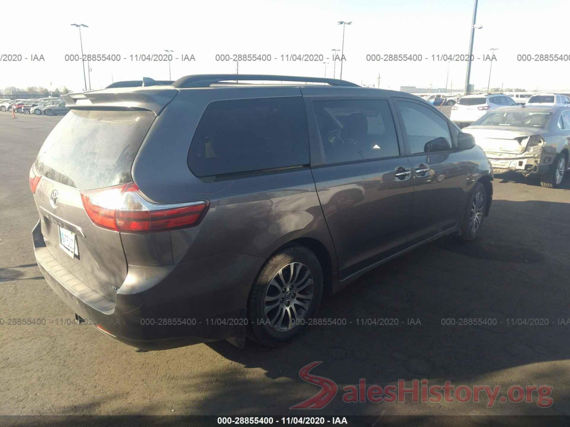 5TDYZ3DC4JS958541 2018 TOYOTA SIENNA