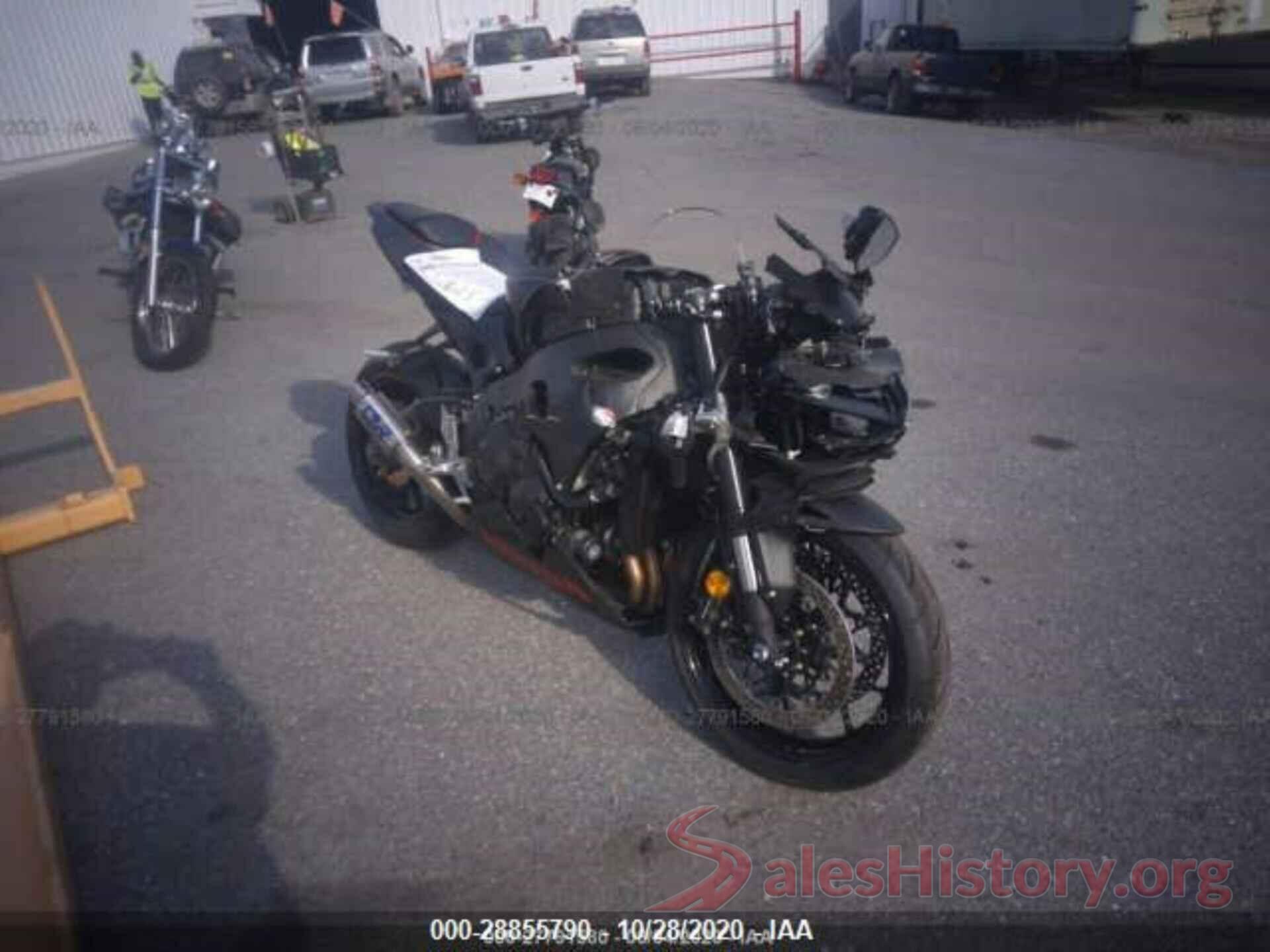 JH2SC7711JK100824 2018 HONDA CBR1000