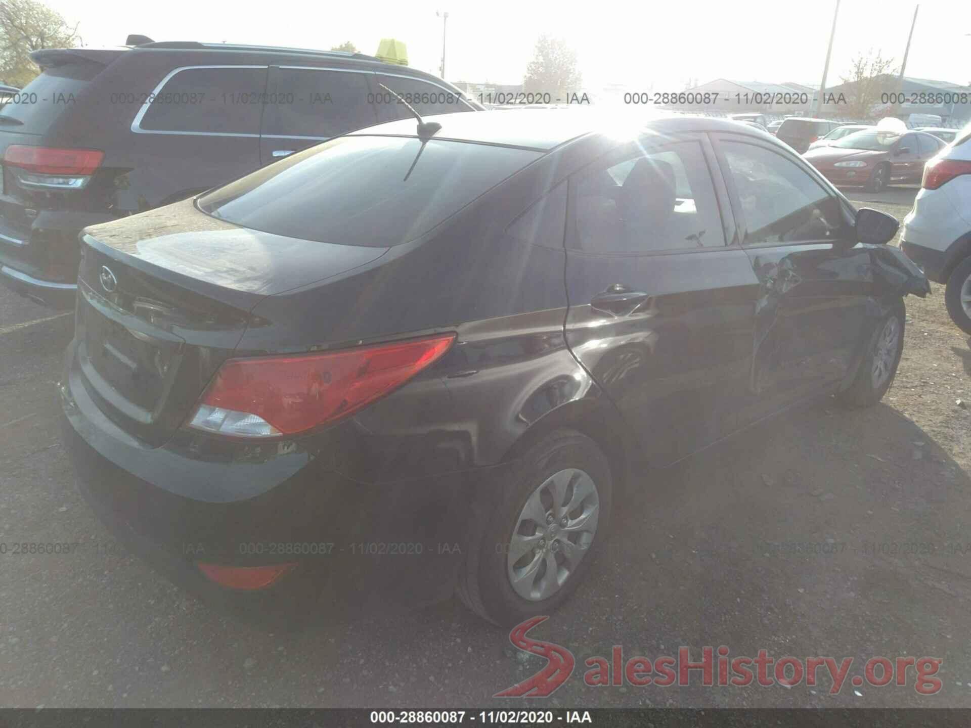 KMHCT4AE8HU352118 2017 HYUNDAI ACCENT