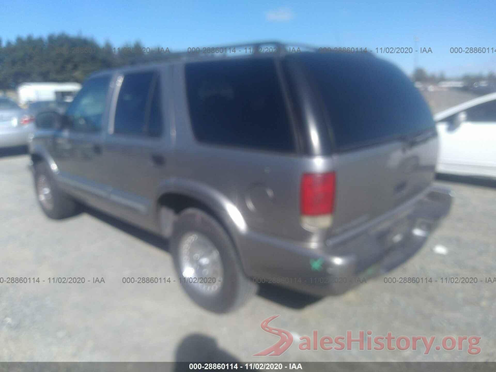 1GNDT13W712215421 2001 CHEVROLET BLAZER