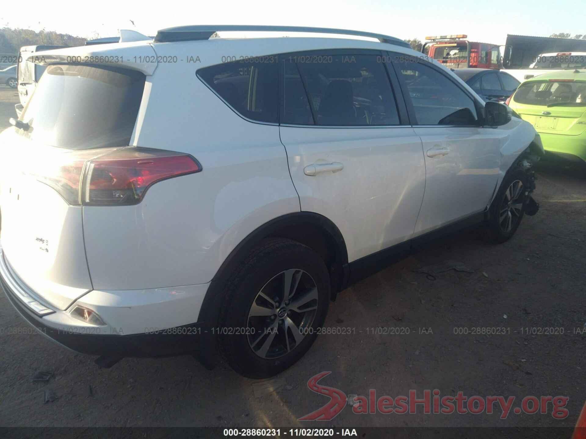 JTMRFREV9HJ134252 2017 TOYOTA RAV4