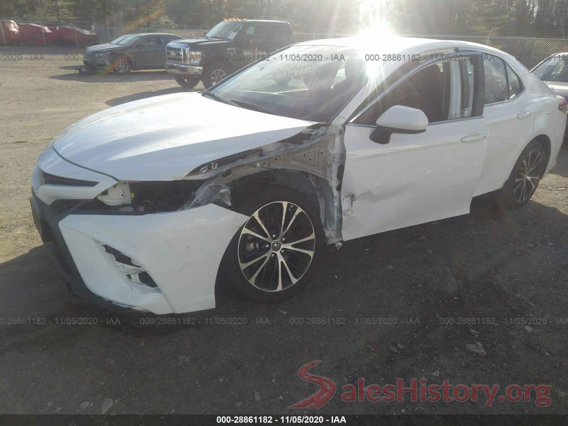 4T1B11HK2KU265589 2019 TOYOTA CAMRY