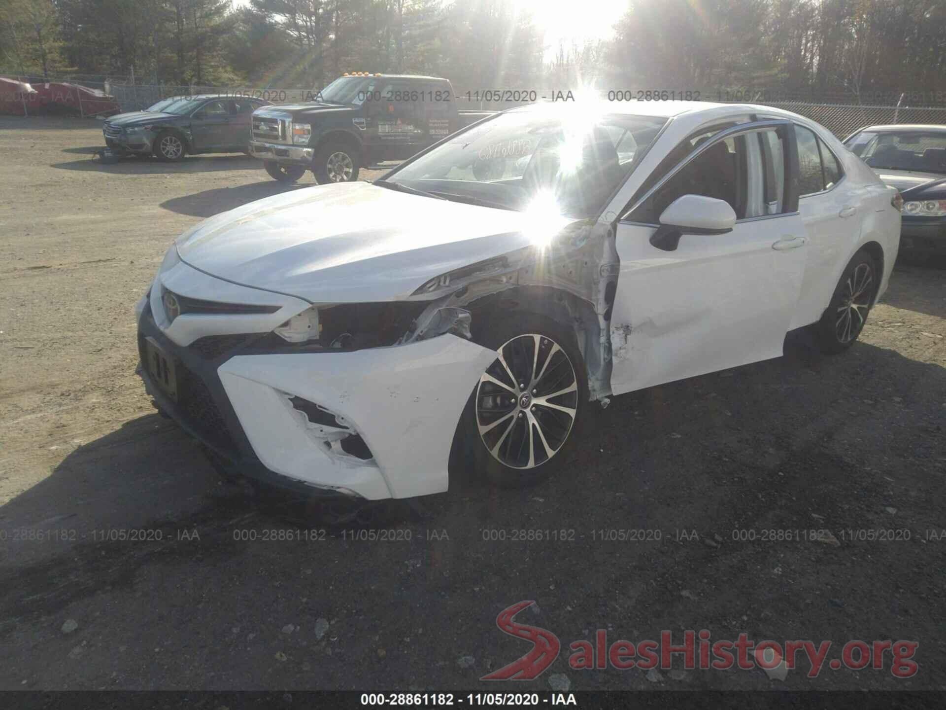 4T1B11HK2KU265589 2019 TOYOTA CAMRY