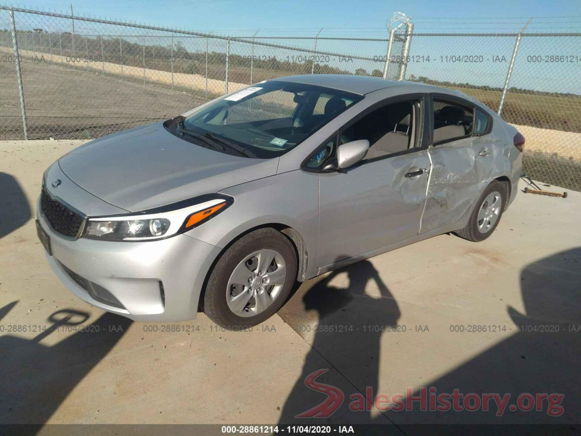 3KPFK4A75HE119768 2017 KIA FORTE