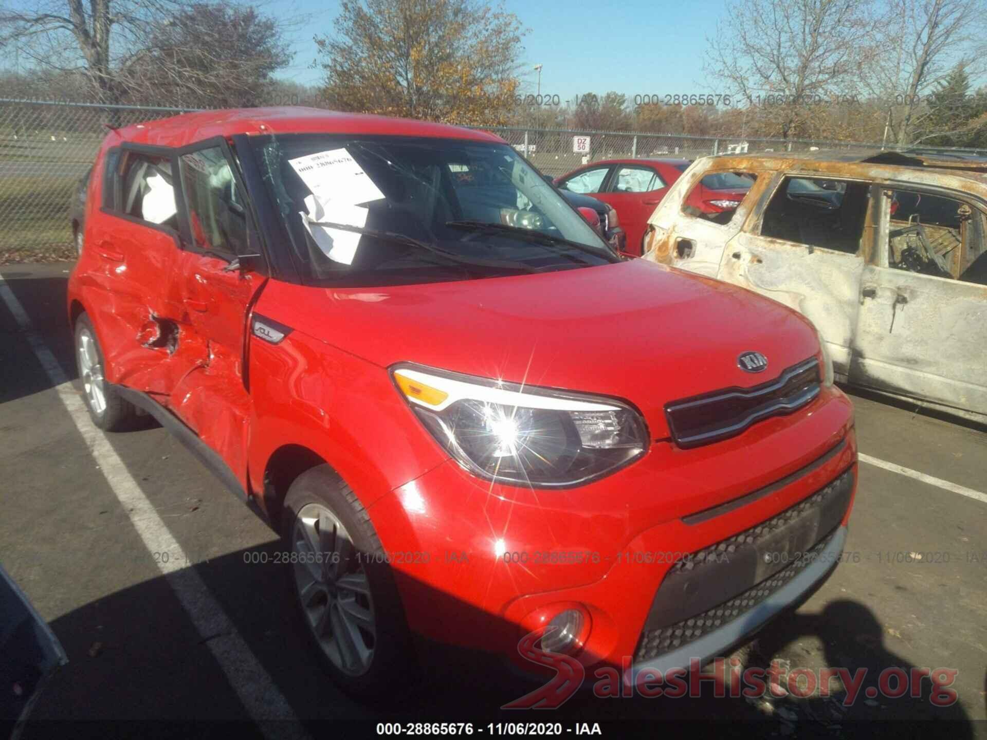 KNDJP3A50J7578975 2018 KIA SOUL