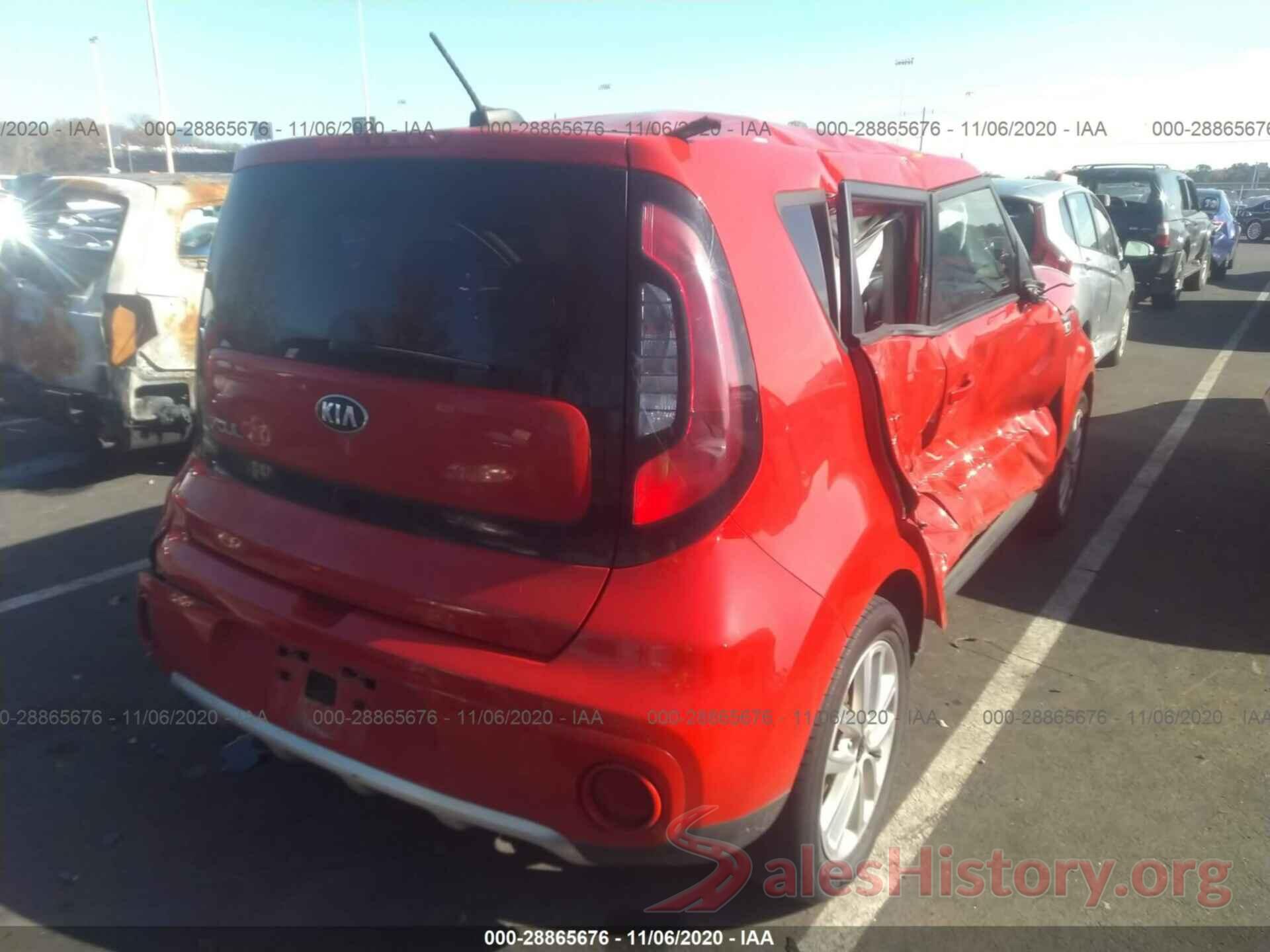 KNDJP3A50J7578975 2018 KIA SOUL