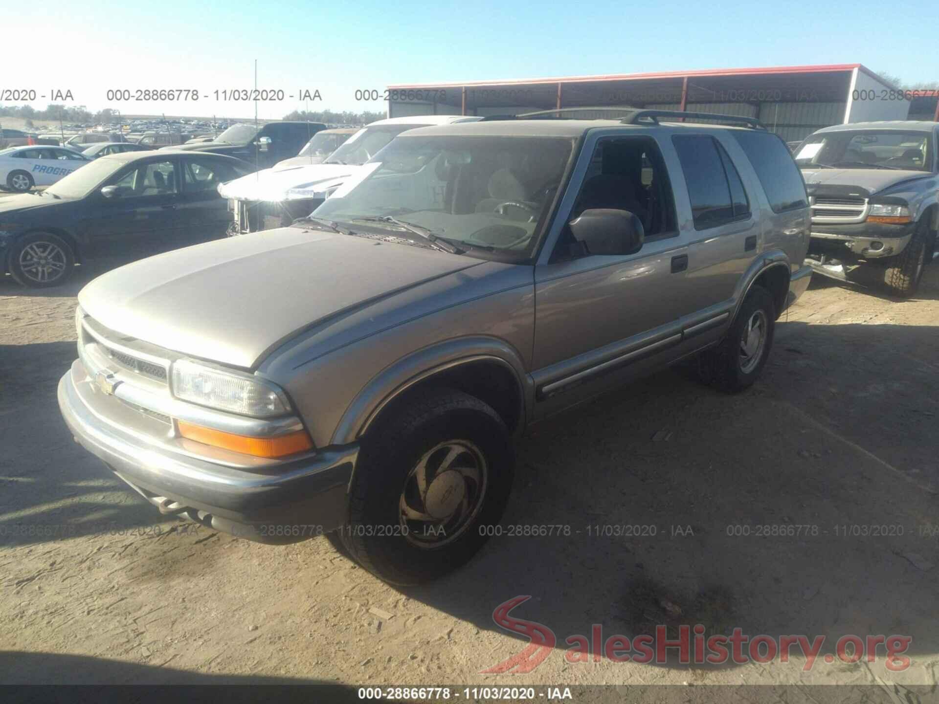 1GNDT13W912132704 2001 CHEVROLET BLAZER