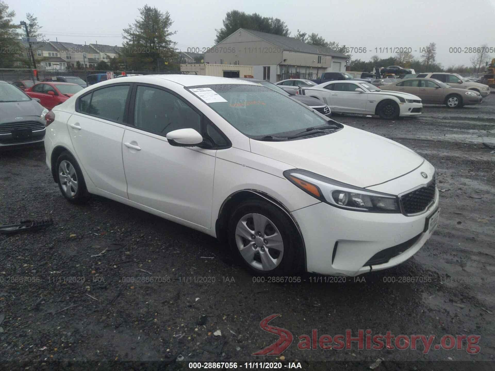 3KPFK4A72HE038923 2017 KIA FORTE