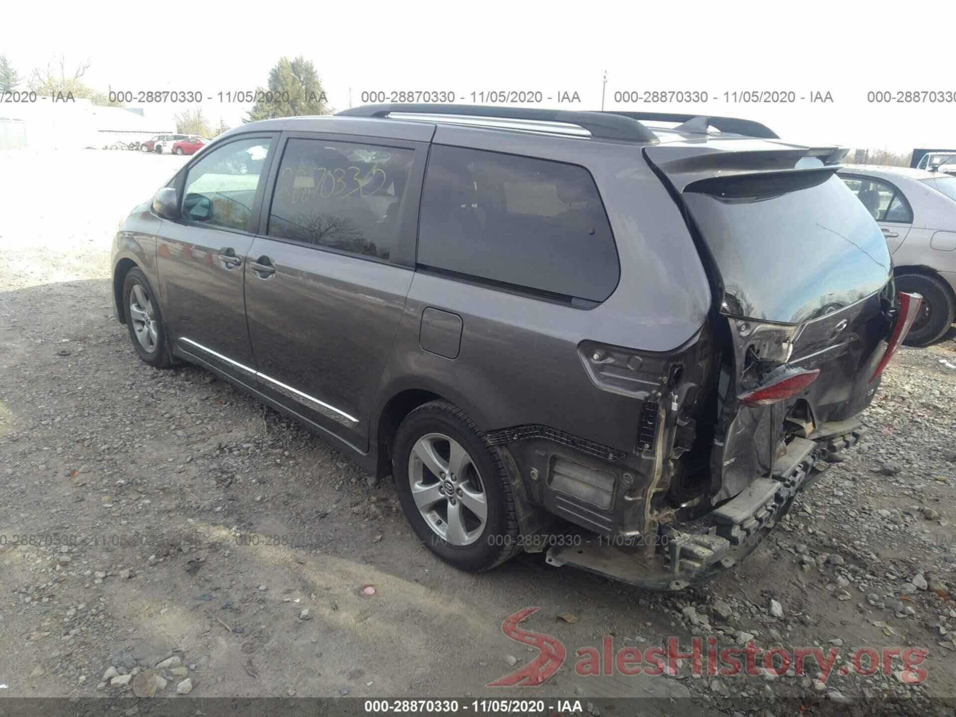 5TDKZ3DC8JS962372 2018 TOYOTA SIENNA