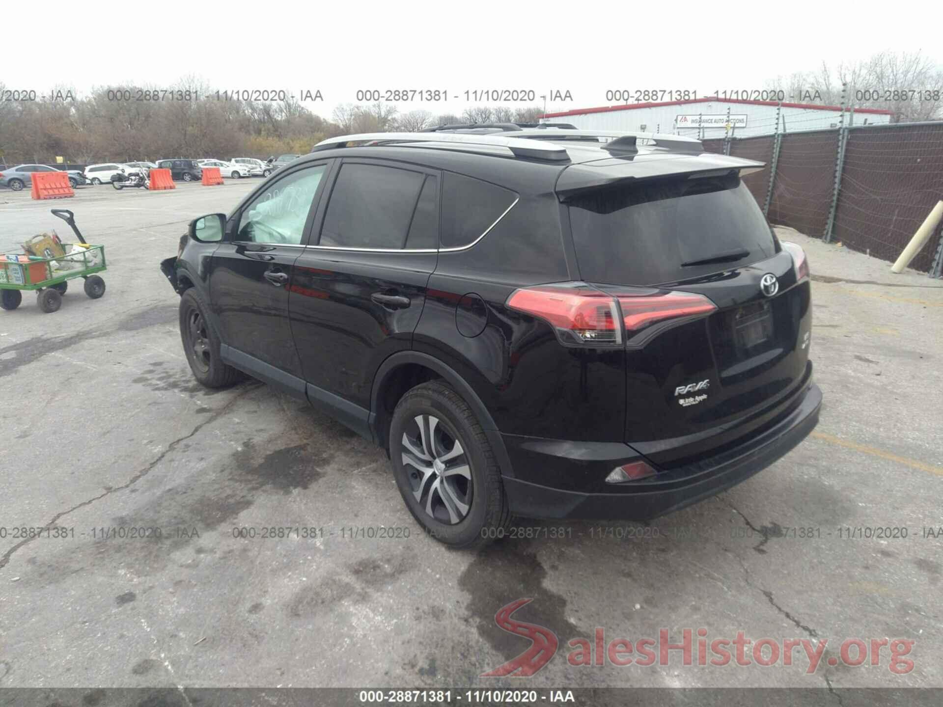 2T3BFREV6HW582631 2017 TOYOTA RAV4