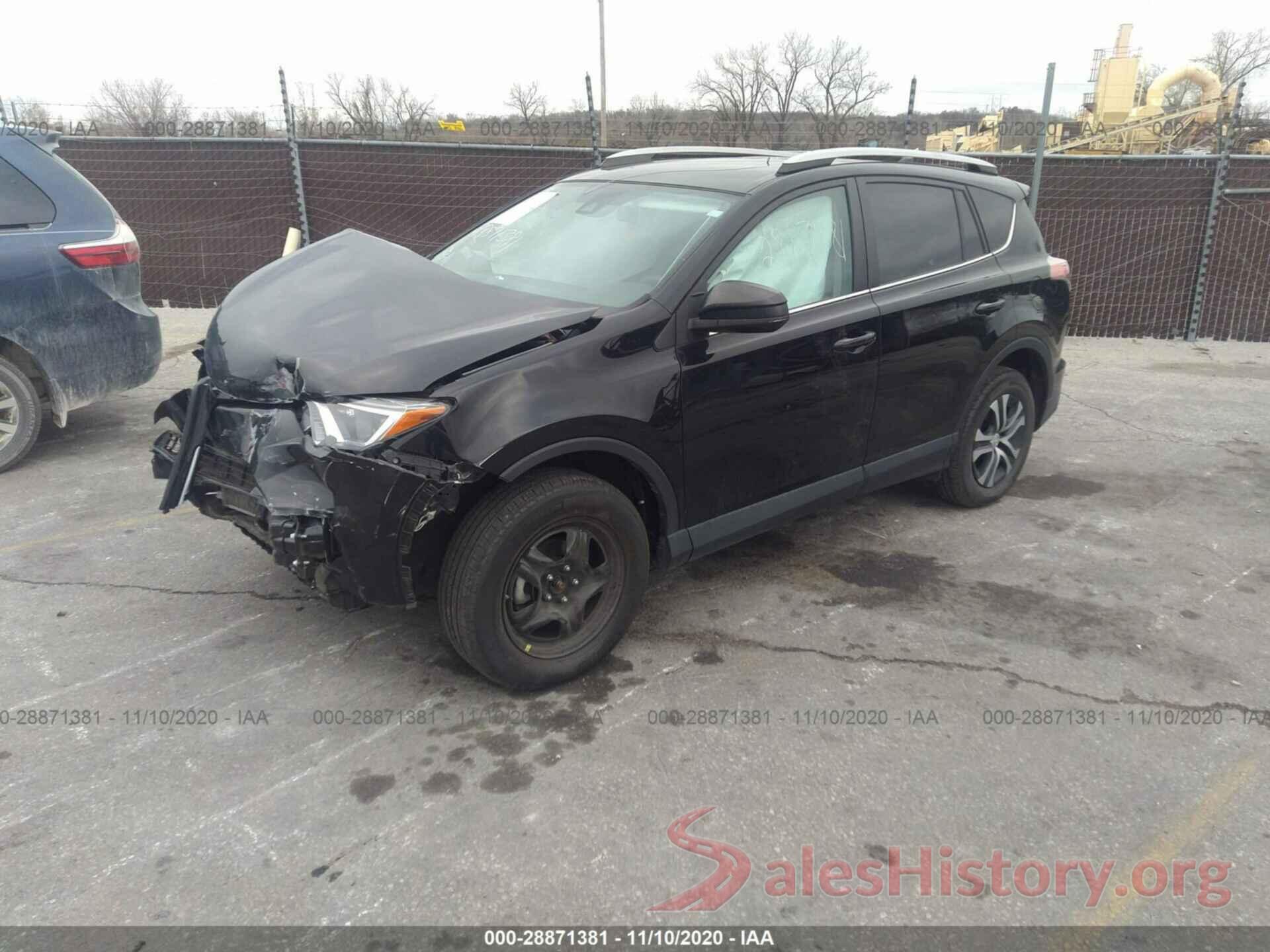 2T3BFREV6HW582631 2017 TOYOTA RAV4