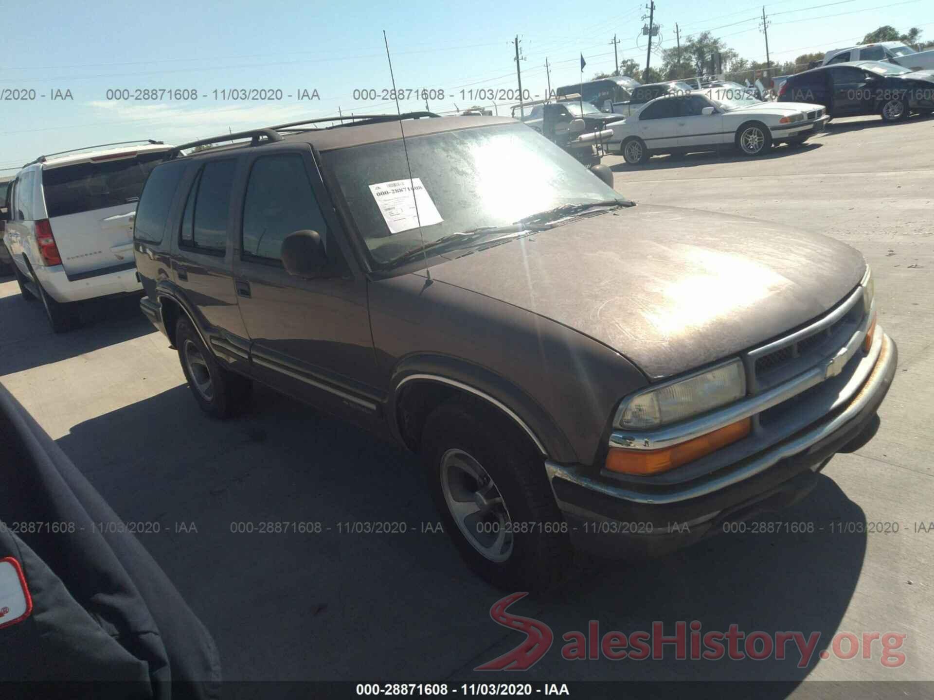 1GNCS13W1W2257699 1998 CHEVROLET BLAZER