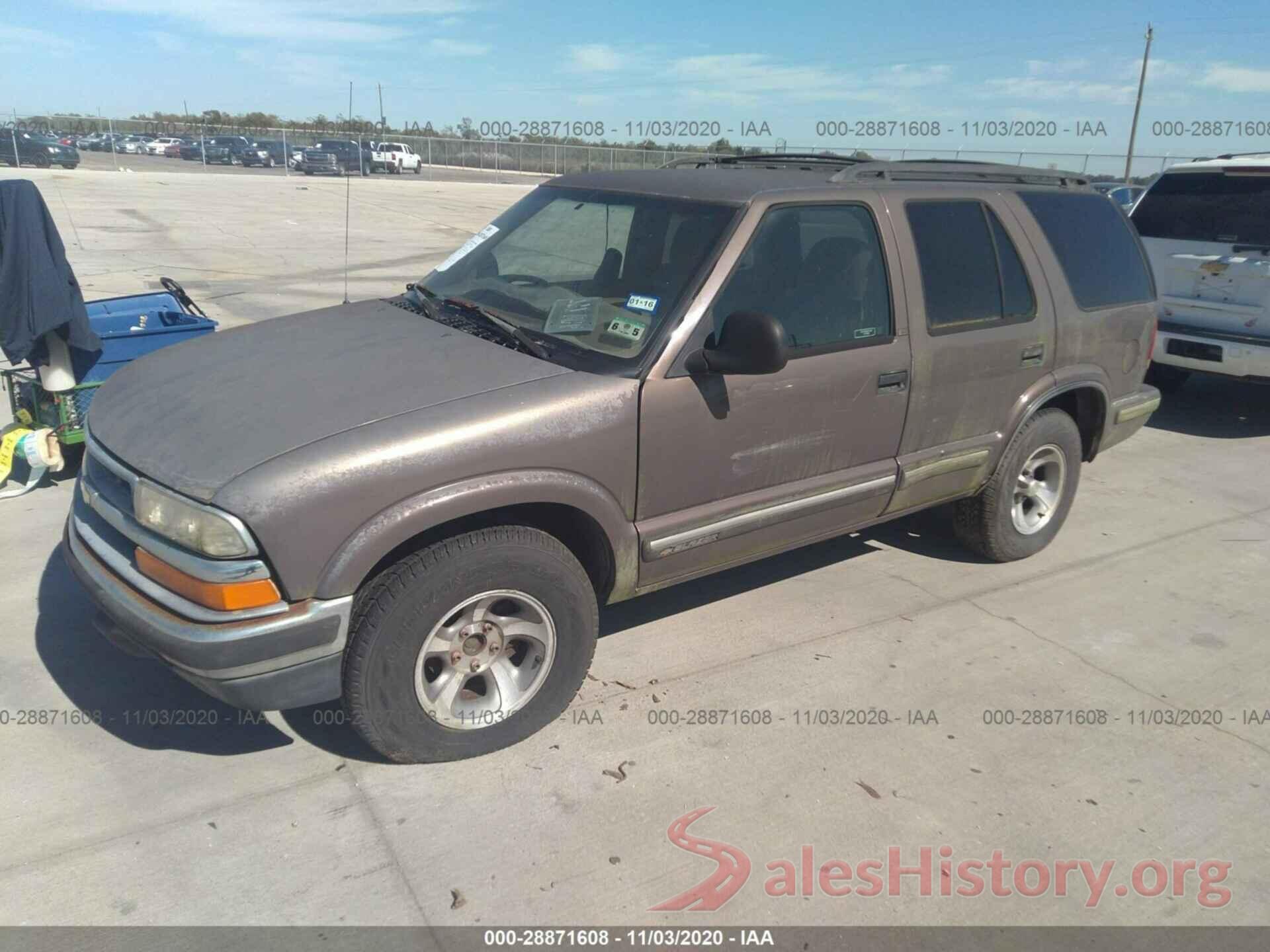 1GNCS13W1W2257699 1998 CHEVROLET BLAZER