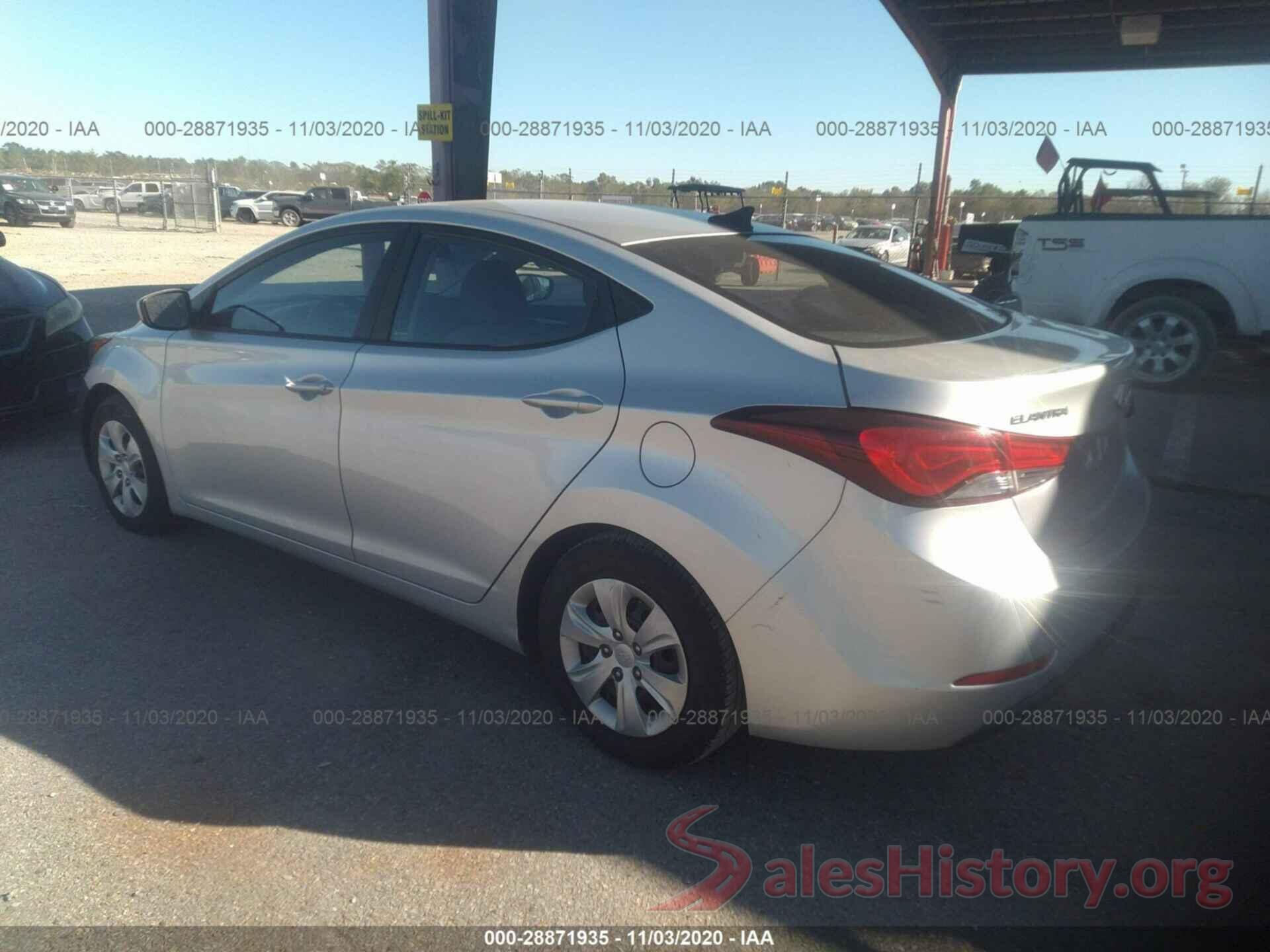 5NPDH4AE3GH699987 2016 HYUNDAI ELANTRA