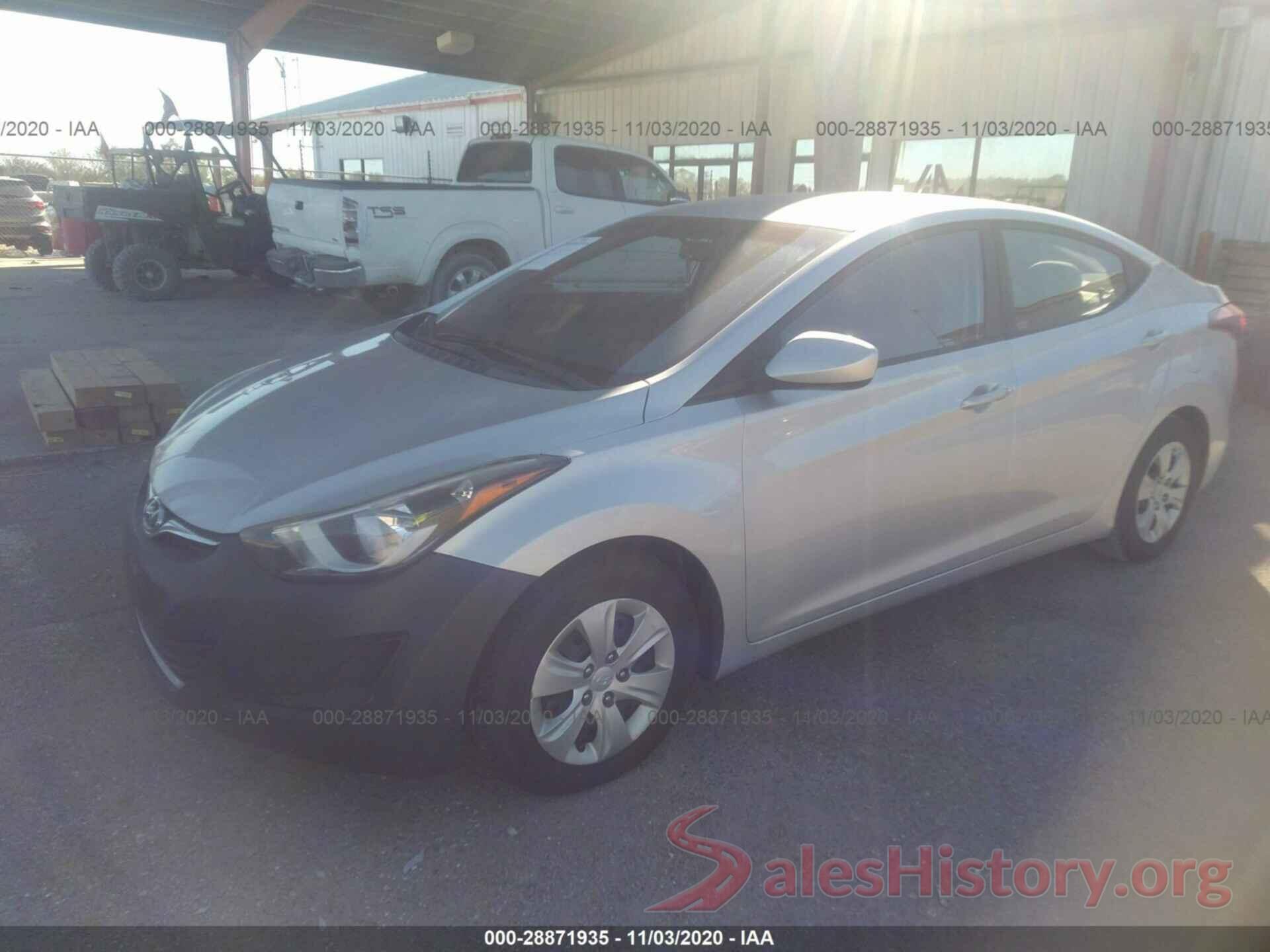 5NPDH4AE3GH699987 2016 HYUNDAI ELANTRA